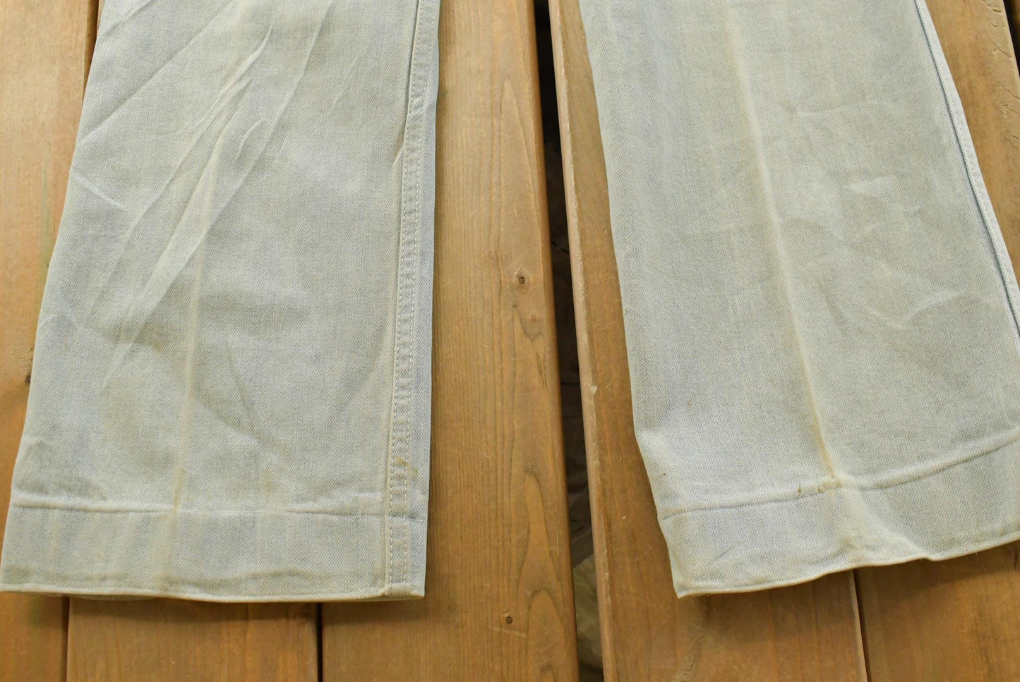 Vintage 1980s Britania Distressed Flare Denim Blue Jeans 30 x 30.5