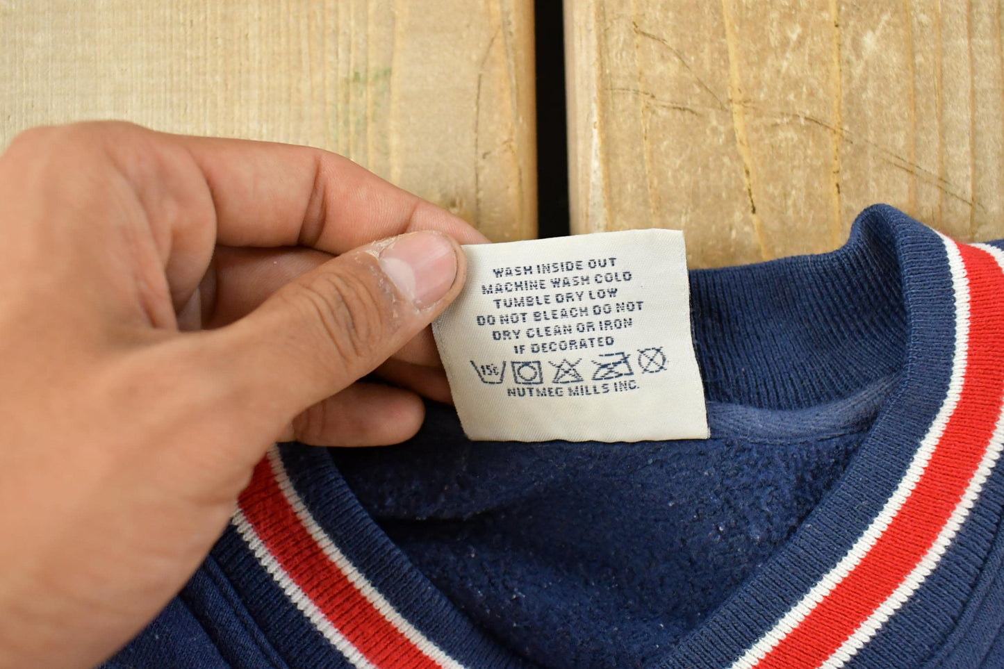 Vintage 1990s New England Patriots NFL Lee Sport Crewneck Sweatshirt Men's L