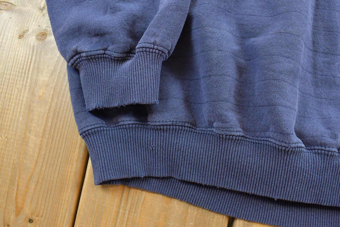 Vintage 2000s Ortley Beach New Jersey Embroidered Souvenir Crewneck Sweatshirt Men's L
