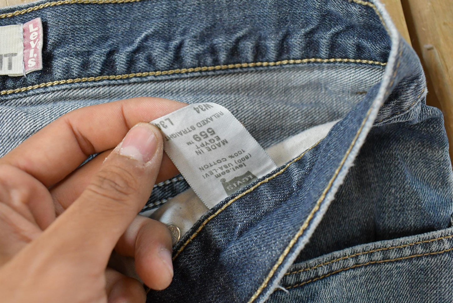 Vintage 2000s Levi's 559 Relaxed Straight Fit Denim Jeans Men's 33 x 31