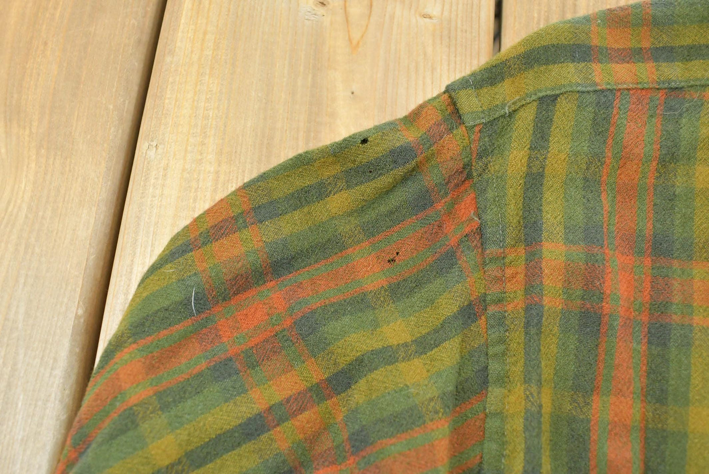 Vintage 1970s Sir Pendleton Wool Flannel Board Shirt Men's M / Loop Collar True Vintage / 70s Plaid Tartan / Made in USA