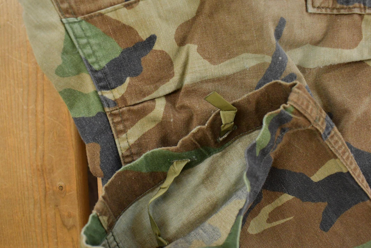 Vintage 2000s Army Military Woodland Camo Cargo Pants Men's M Short