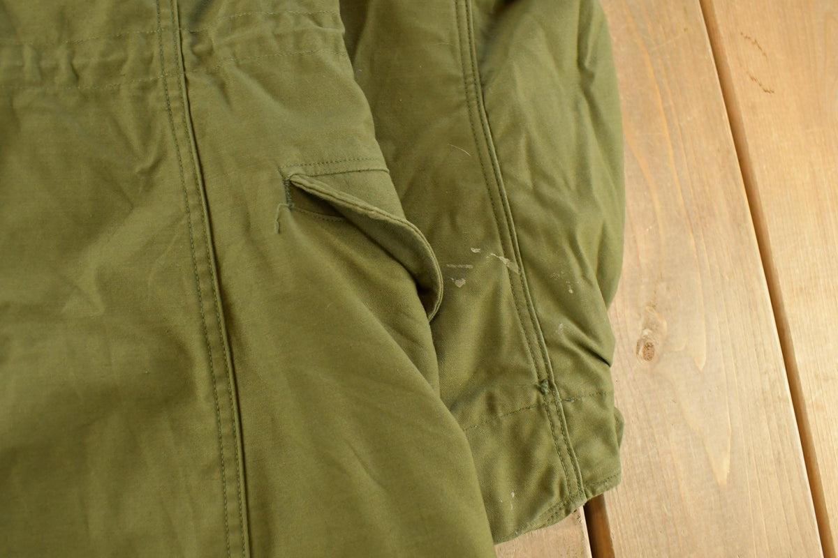 Vintage 1960s Army M-65 OG-107 Military Field Coat Men's Short Small / Militaria / Vintage Army Jacket / Streetwear / Military Jacket from propervintagecanada