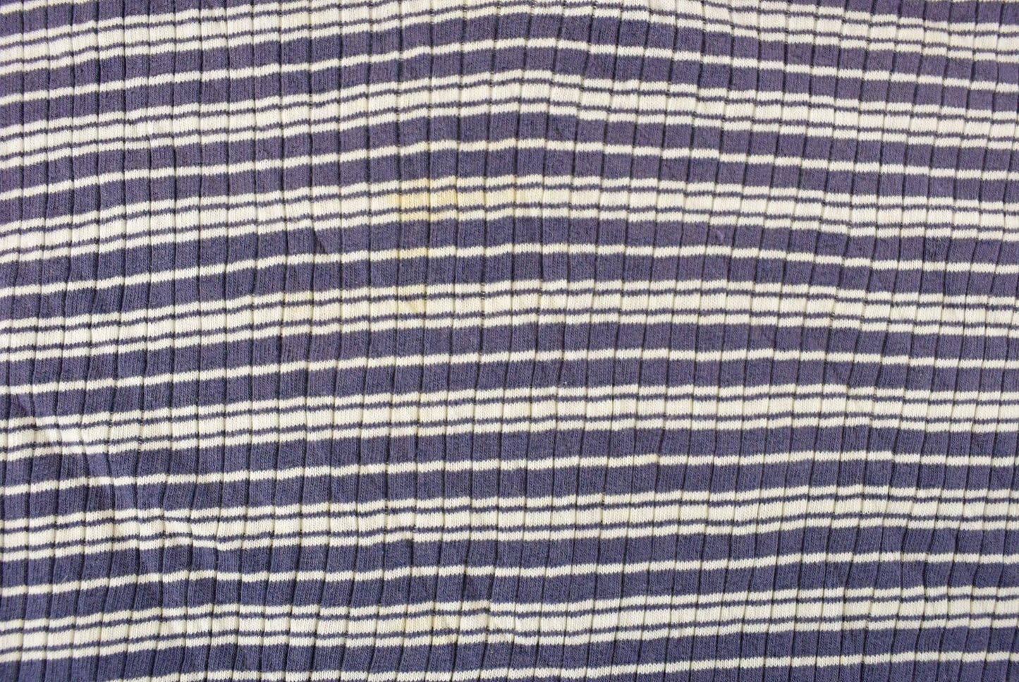 Vintage Y2K No Boundaries Purple Striped V-Neck T-Shirt Youth XL