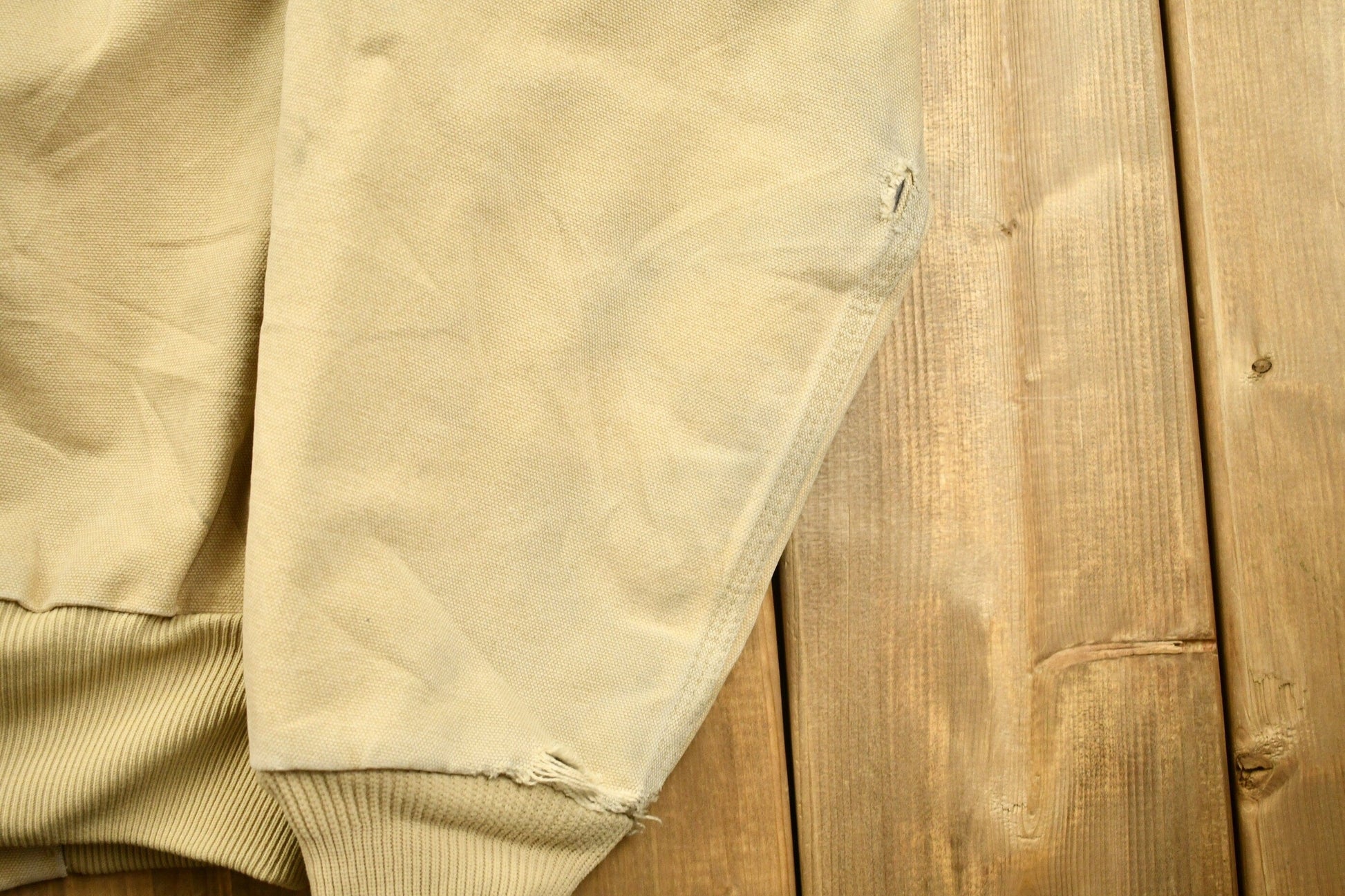 Carhartt Clothing > Gender Neutral Adult Clothing > Jackets & Coats Vintage 1980s Carhartt Hooded Jacket Men's Large