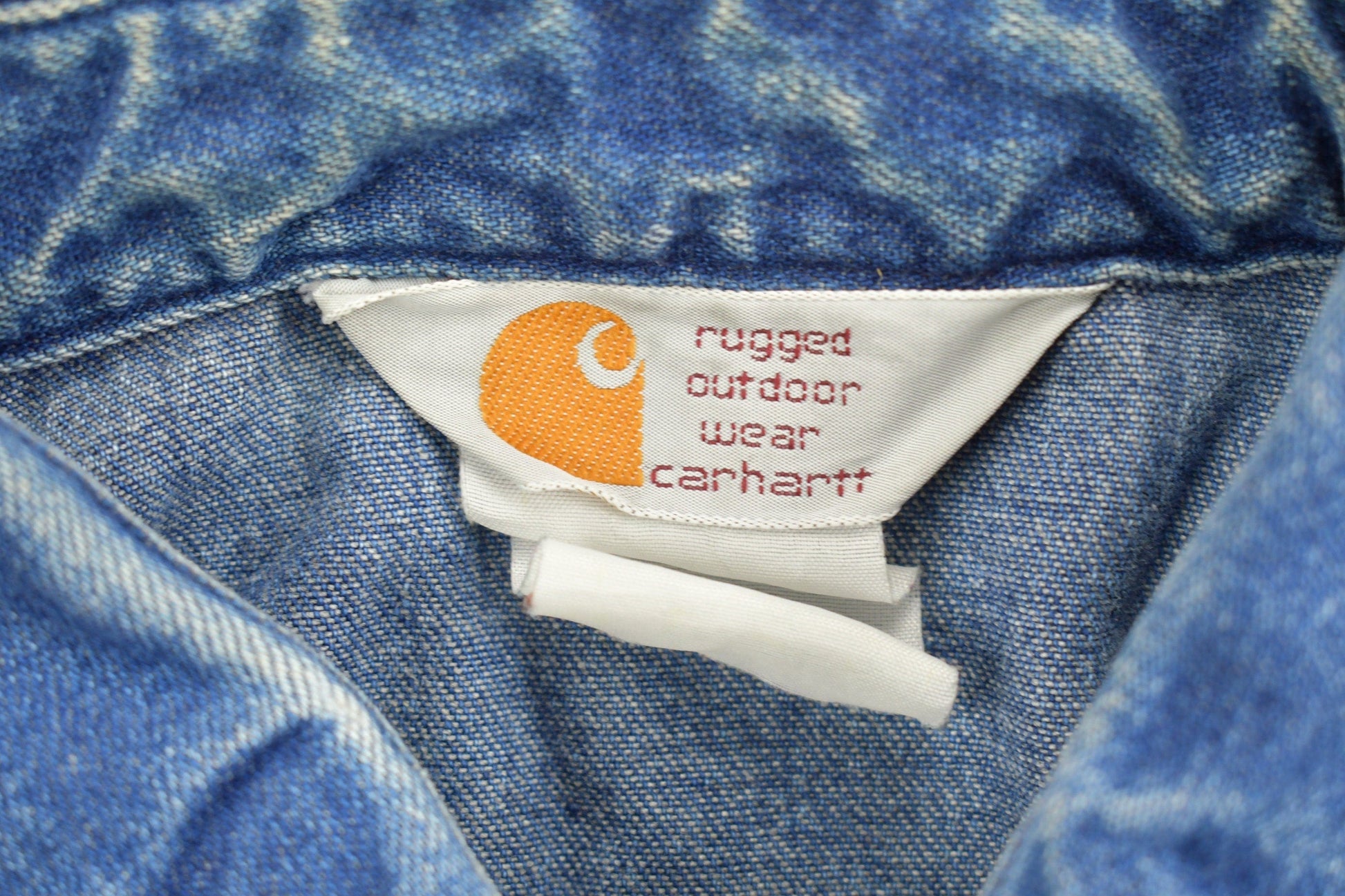 Carhartt Clothing > Gender Neutral Adult Clothing > Jackets & Coats Vintage 1980s Carhartt Pearl Snap Denim Shirt Men's Medium