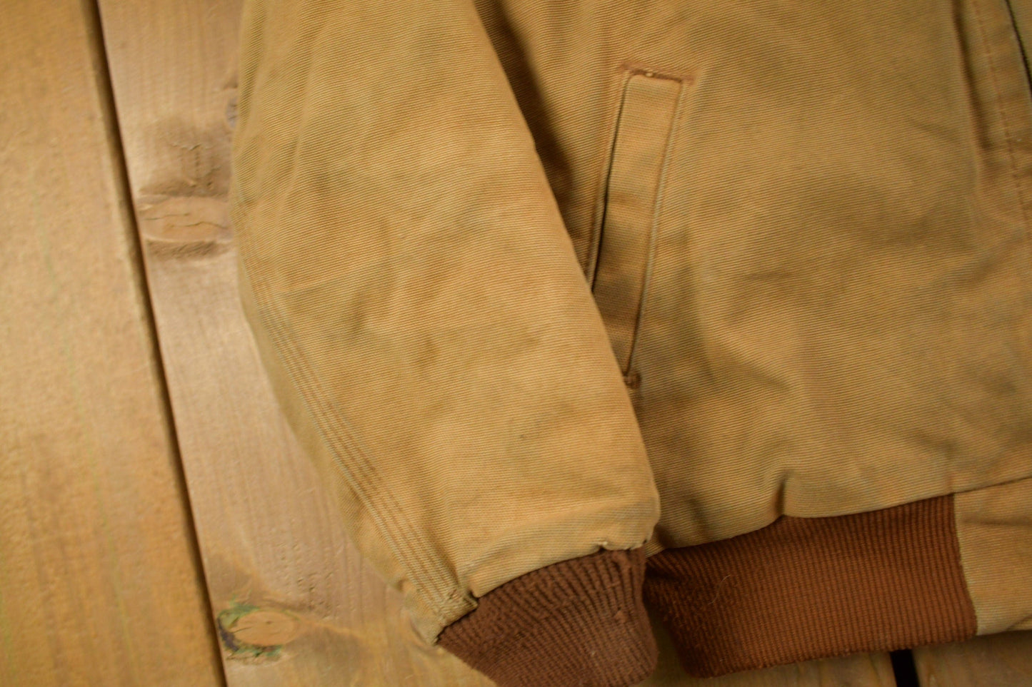 Carhartt Clothing > Gender Neutral Adult Clothing > Jackets & Coats Vintage 1990s Carhartt Beige Traditional Work Jacket Youth M