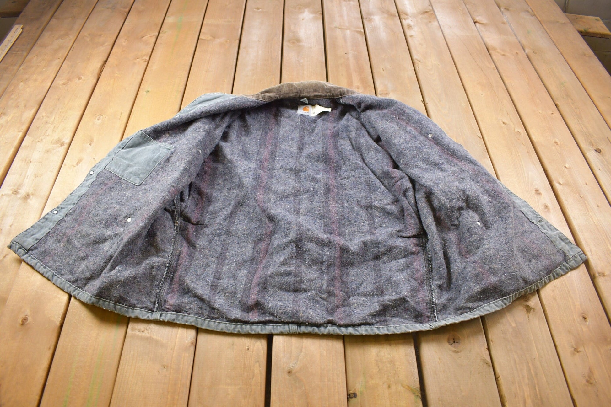 Carhartt Clothing > Gender Neutral Adult Clothing > Jackets & Coats Vintage 1990s Carhartt Blanket Lined Painters Jacket Men's XL