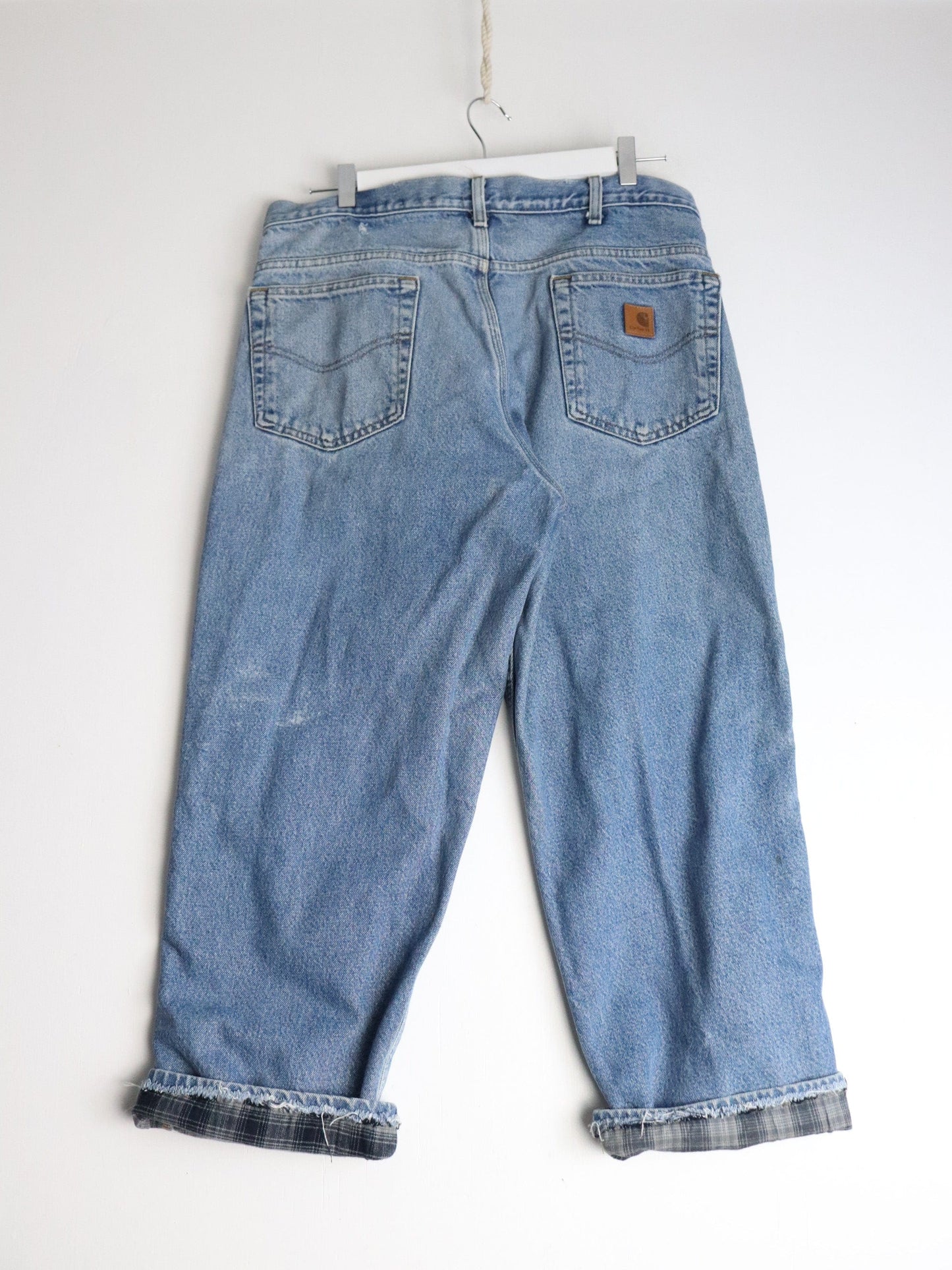 Carhartt Pants Fits Mens 36 x 26 Blue Denim Jeans Lined from propervintagecanada