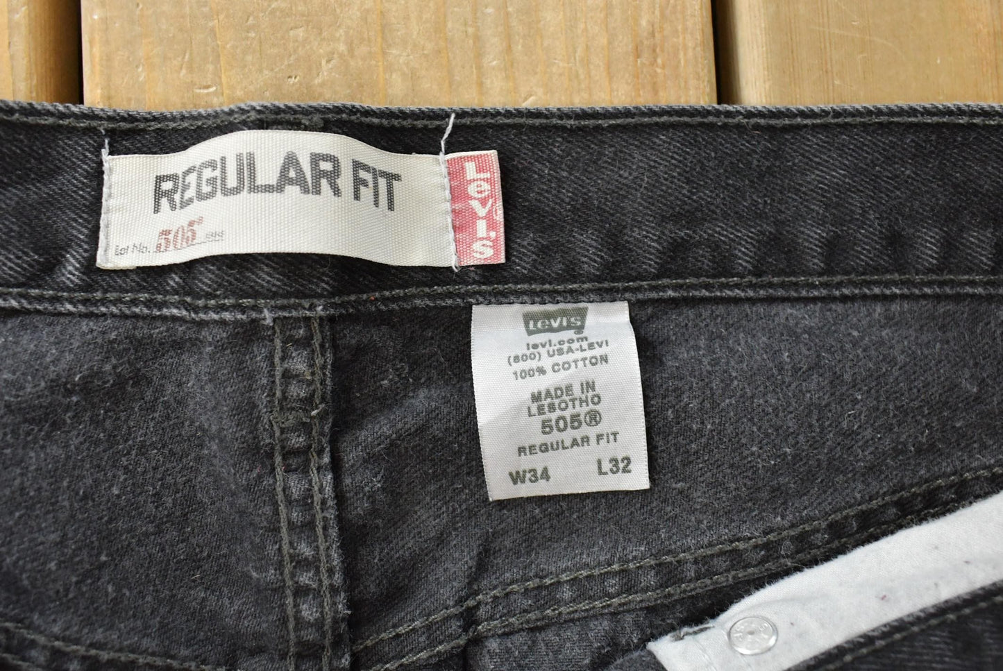 Vintage 2000s Levi's 505 Regular Fit Denim Jeans Men's 34 x 30