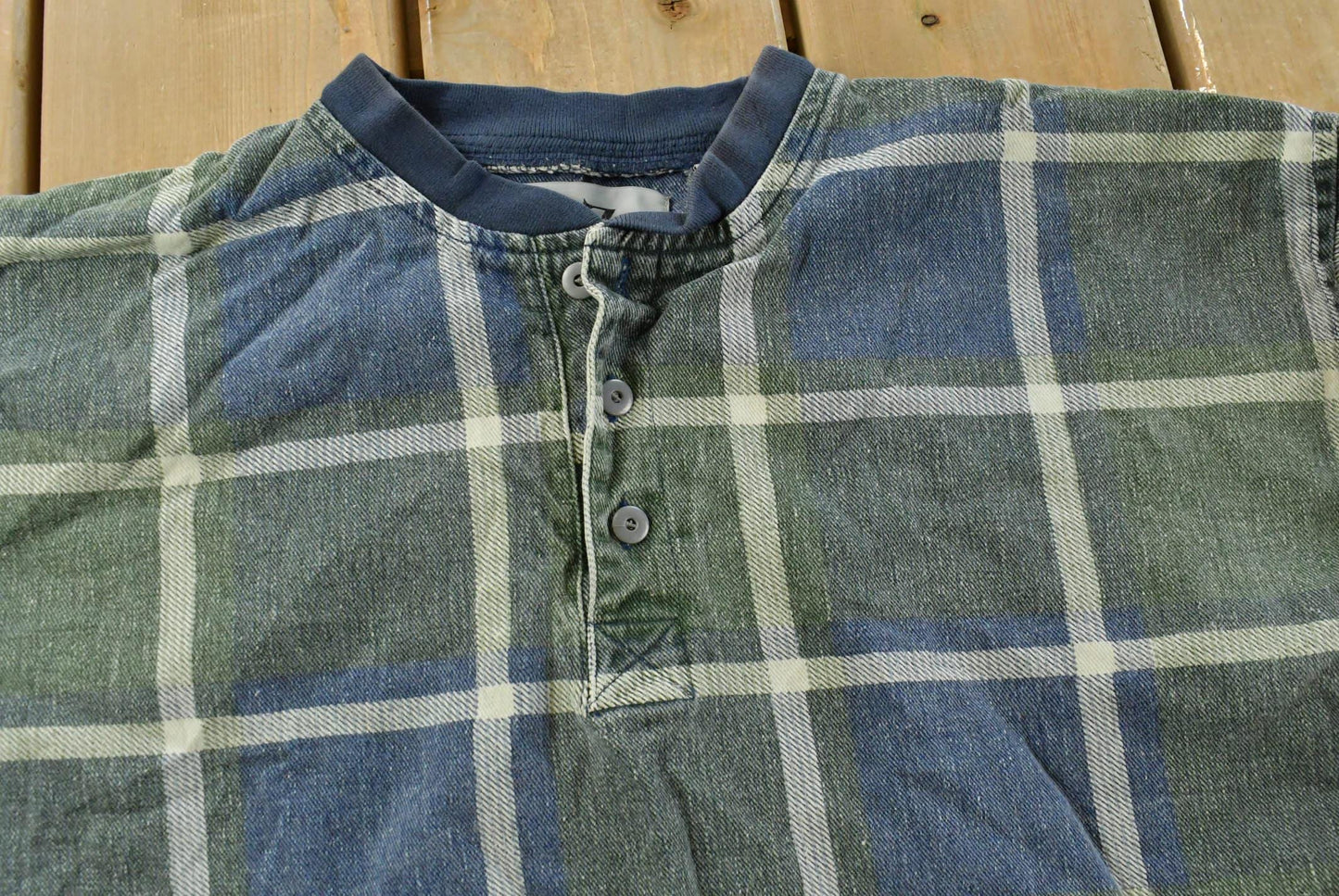 Vintage 1990s Blazer Plaid Henley Long Sleeve Shirt Men's Size M