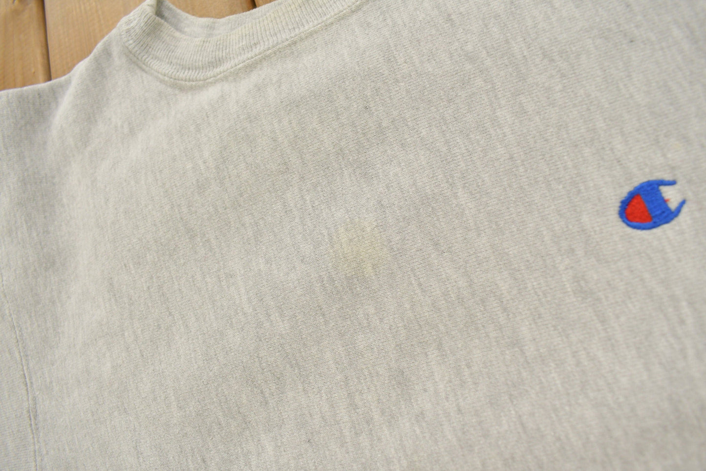 Champion Clothing > Gender Neutral Adult Clothing > Hoodies & Sweatshirts > Sweatshirts Vintage 1990s Blank Grey Champion Reverse Weave Crewneck / Vintage Champion / Vintage Pullover / Streetwear /Made In USA / Sportswear