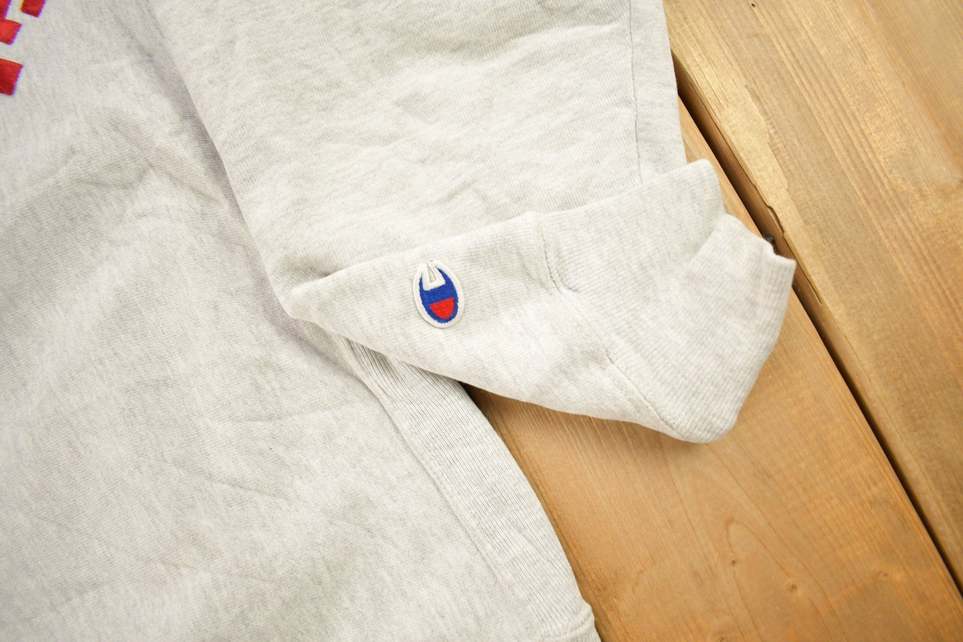 Champion Clothing > Gender Neutral Adult Clothing > Hoodies & Sweatshirts > Sweatshirts Vintage 1990s University of Ohio State Champion Reverse Weave Crewneck Men's Medium