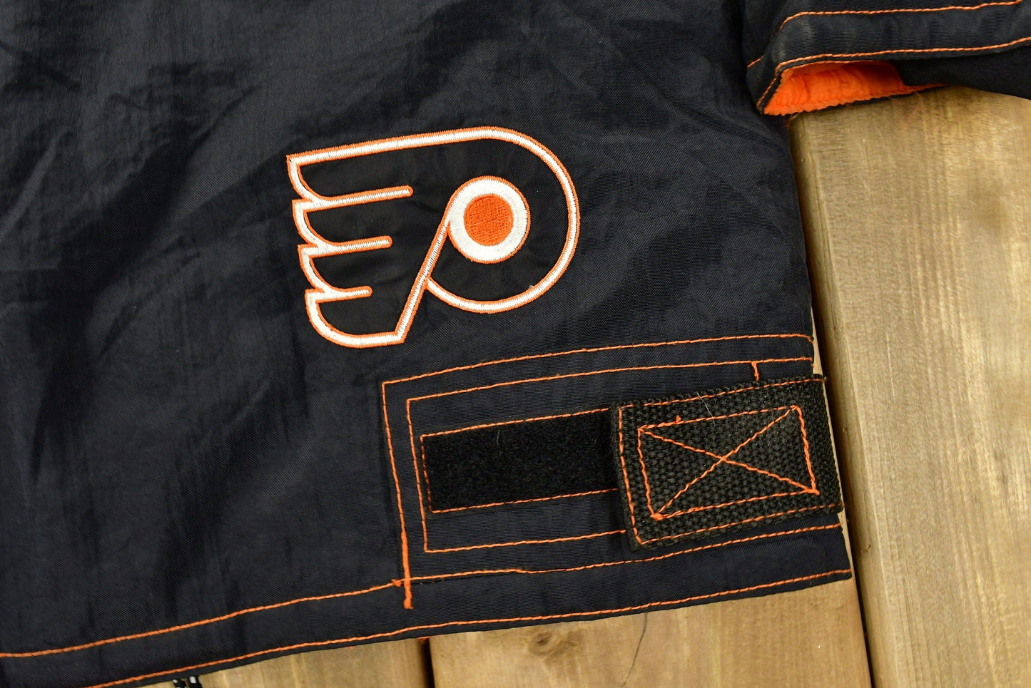 Champion Clothing > Gender Neutral Adult Clothing > Jackets & Coats Vintage 1990s Philadelphia Flyers NHL Champion Ski Jacket Men's 2XL