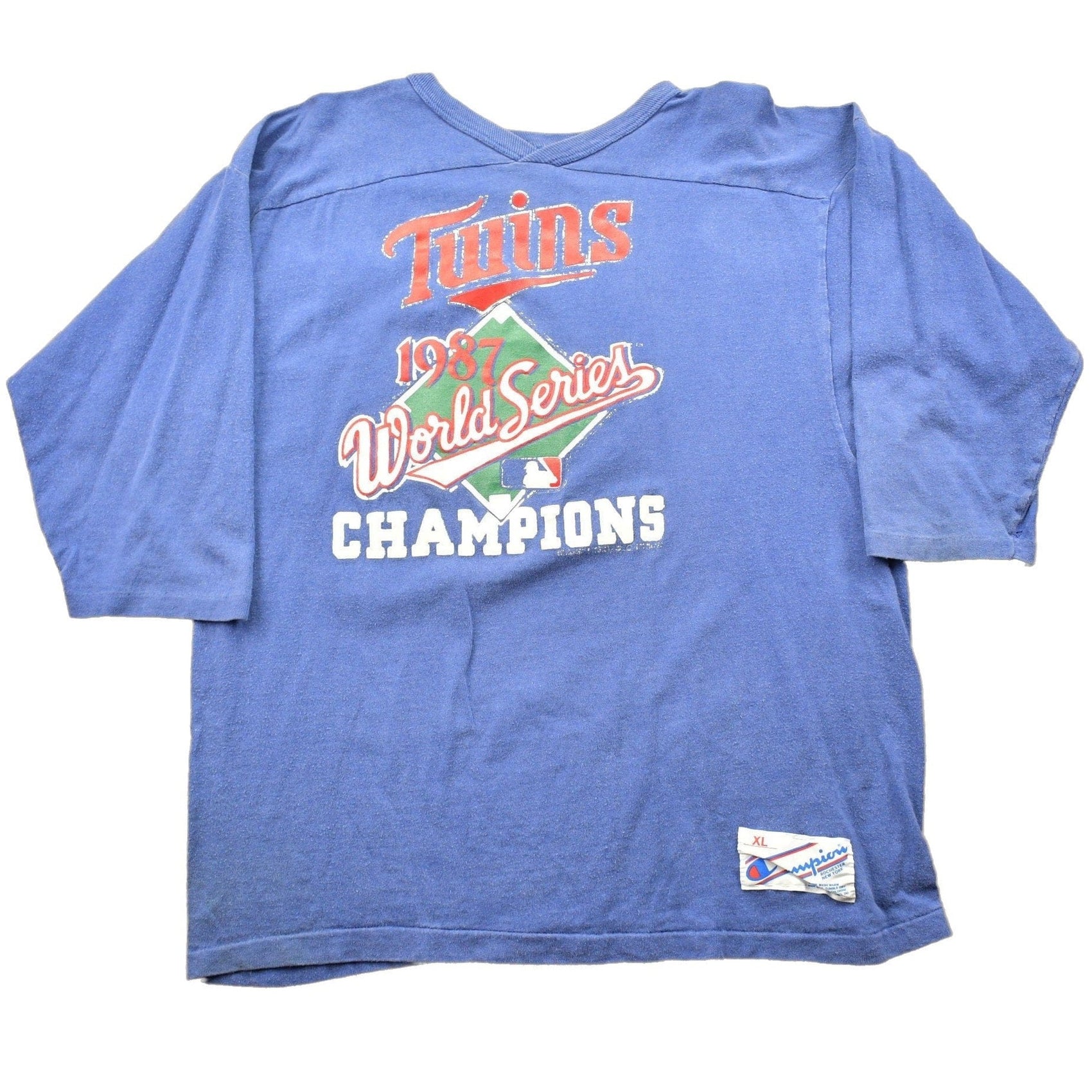 Champion Clothing > Gender Neutral Adult Clothing > Tops & Tees > T Shirts Vintage 1987 Minnesota Twins MLB World Series Champion T Shirt Men's Large