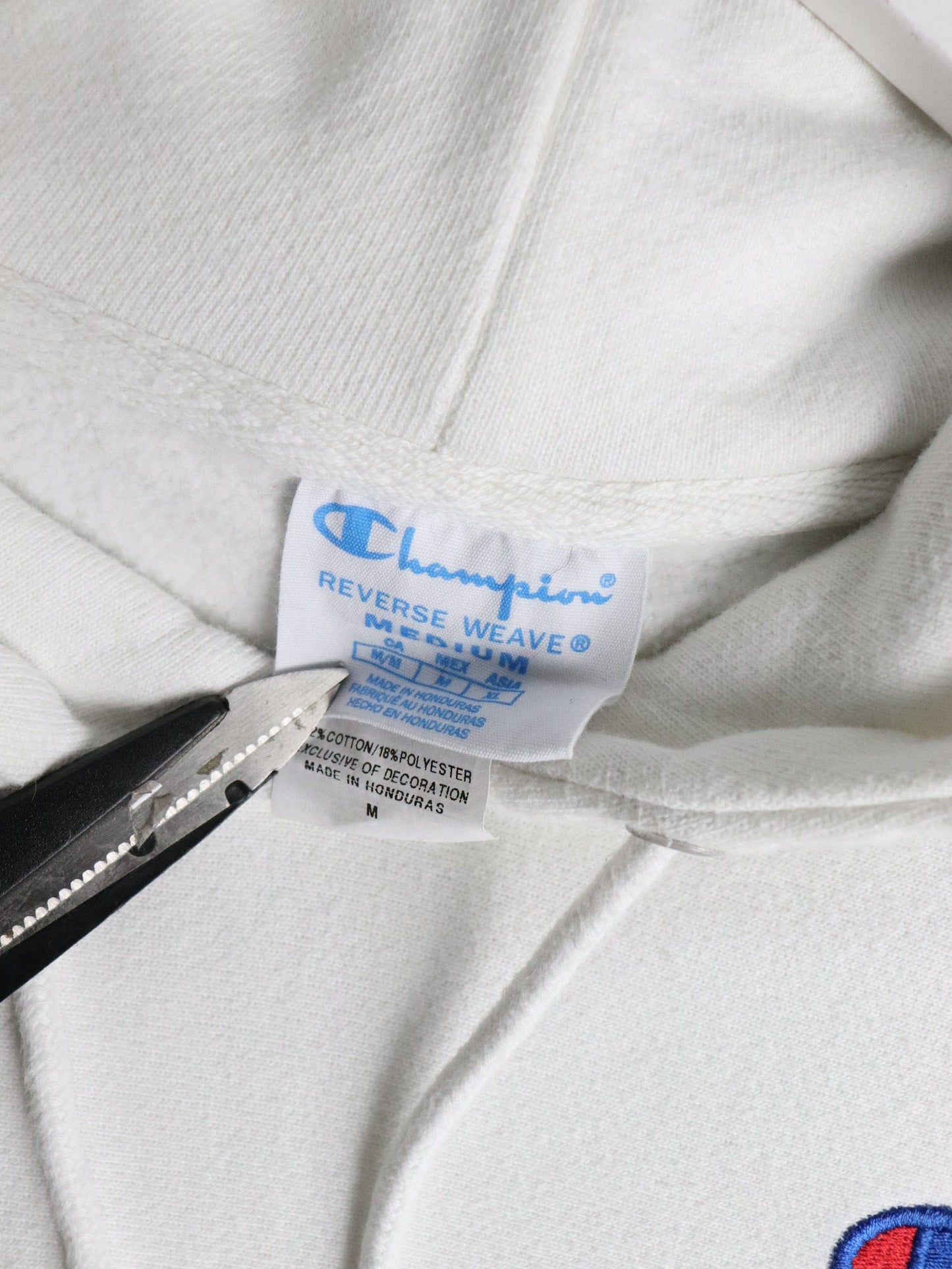 Champion Sweatshirt Youth Medium White Reverse Weave Hoodie from propervintagecanada