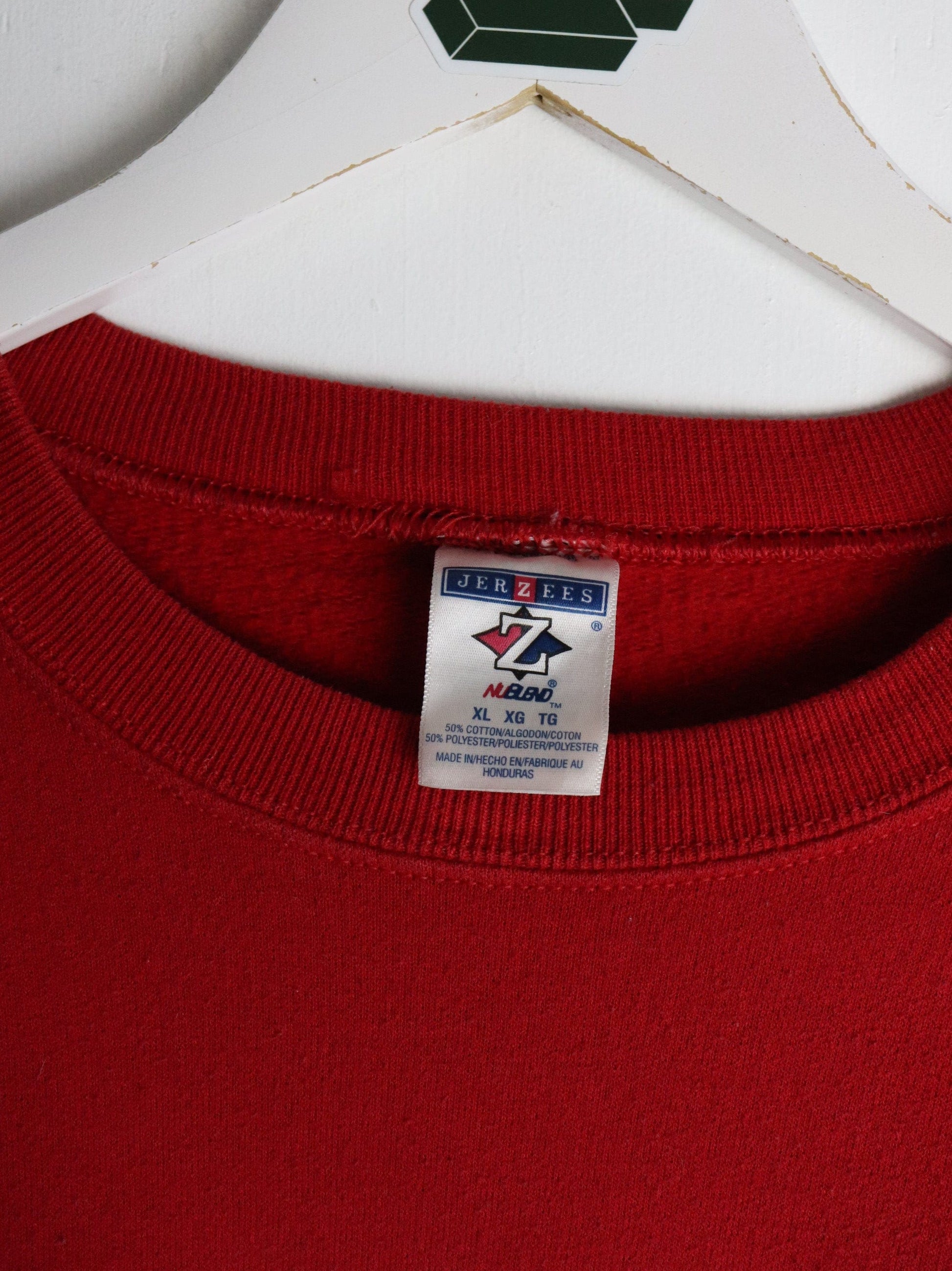 Chicago Sweatshirt Mens XL Red from propervintagecanada