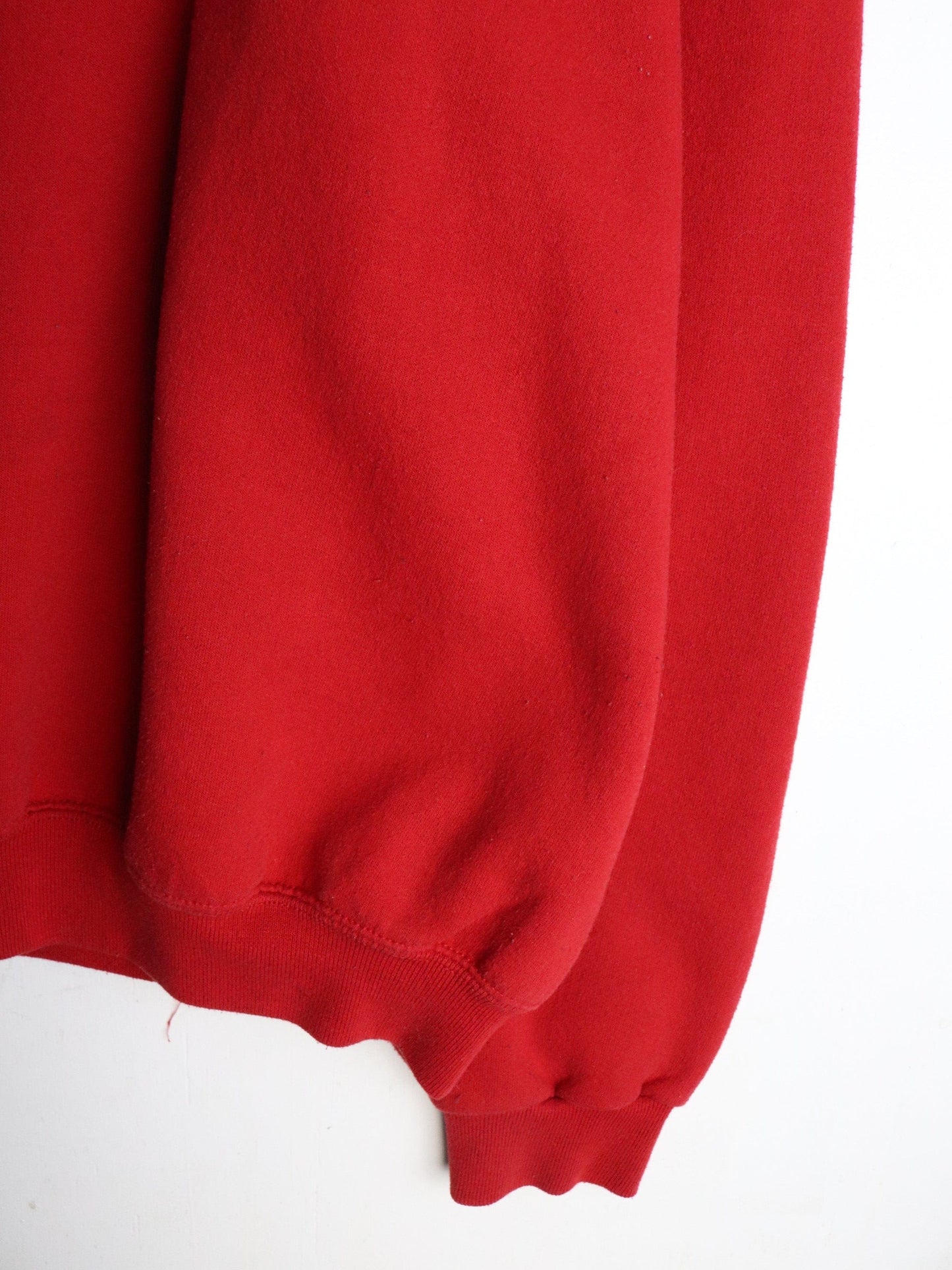 Chicago Sweatshirt Mens XL Red from propervintagecanada