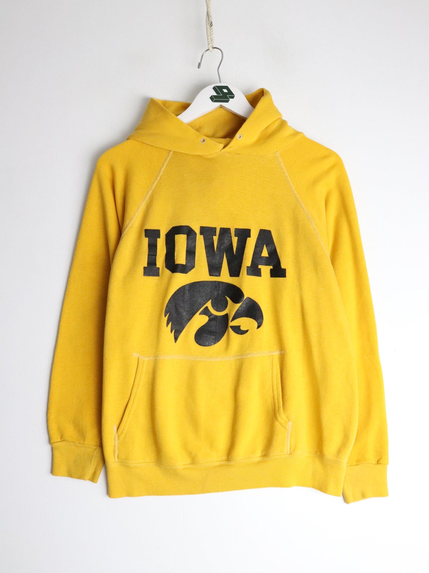 Collegiate Sweatshirts & Hoodies Vintage Iowa State Hawkeyes Sweatshirt Mens Small Yellow Colege Hoodie