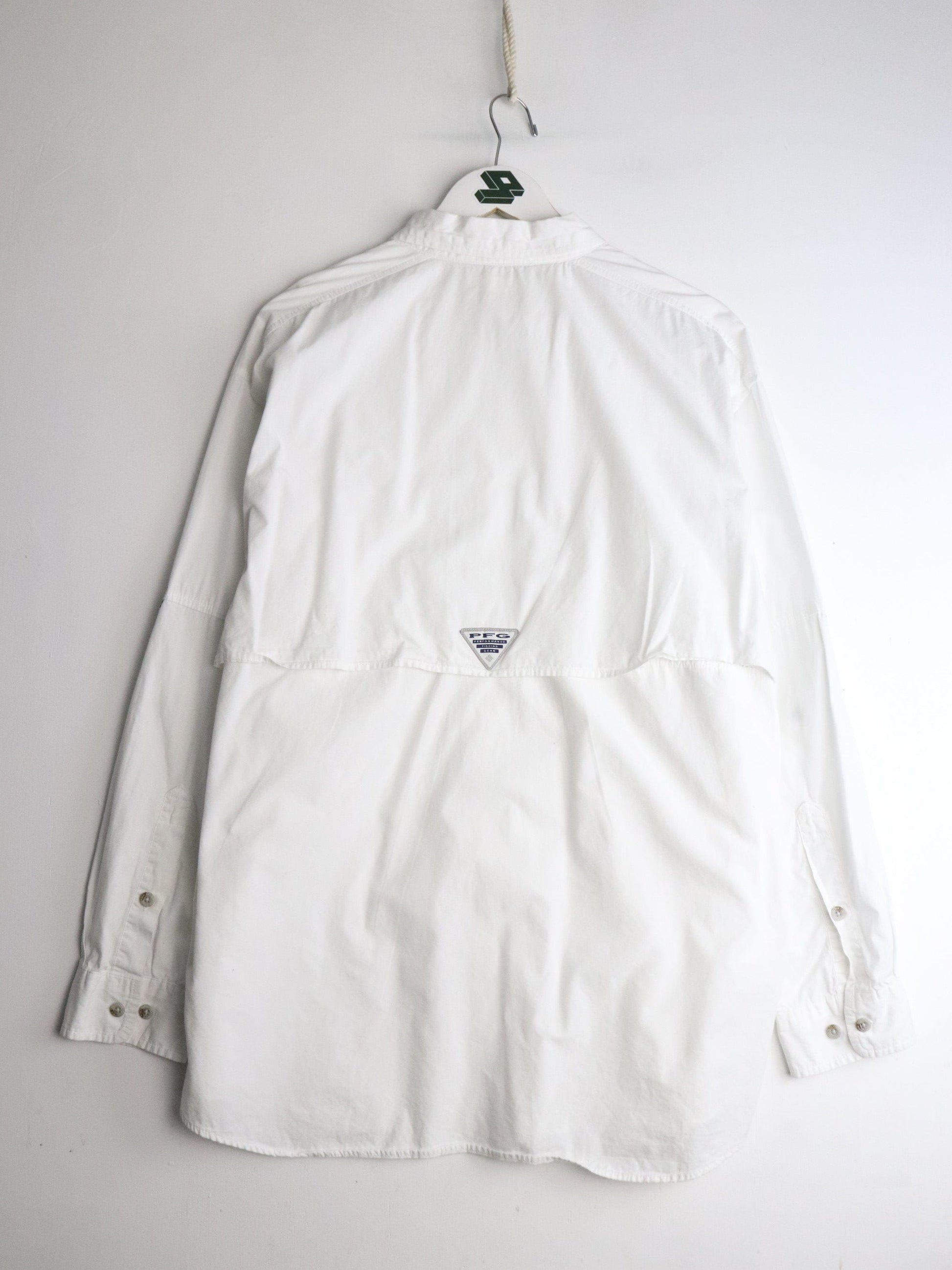 Columbia Shirt Mens Medium White PFG Fishing Button Up from propervintagecanada