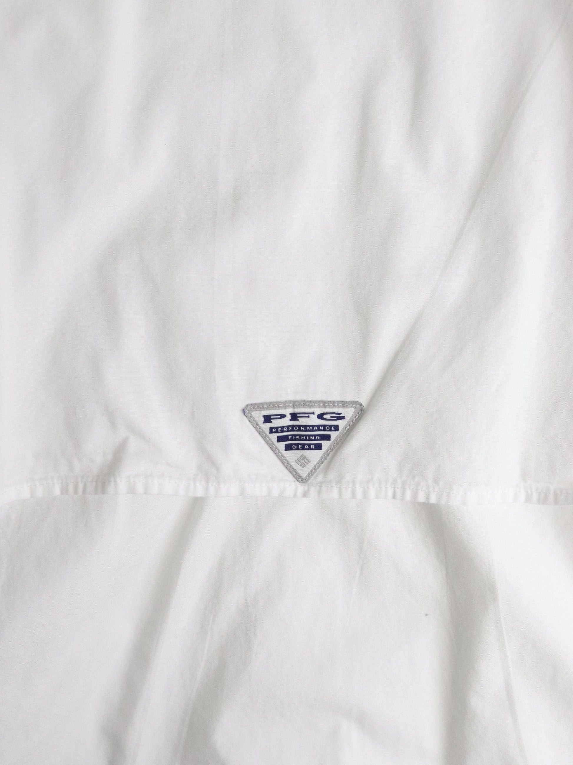 Columbia Shirt Mens Medium White PFG Fishing Button Up from propervintagecanada