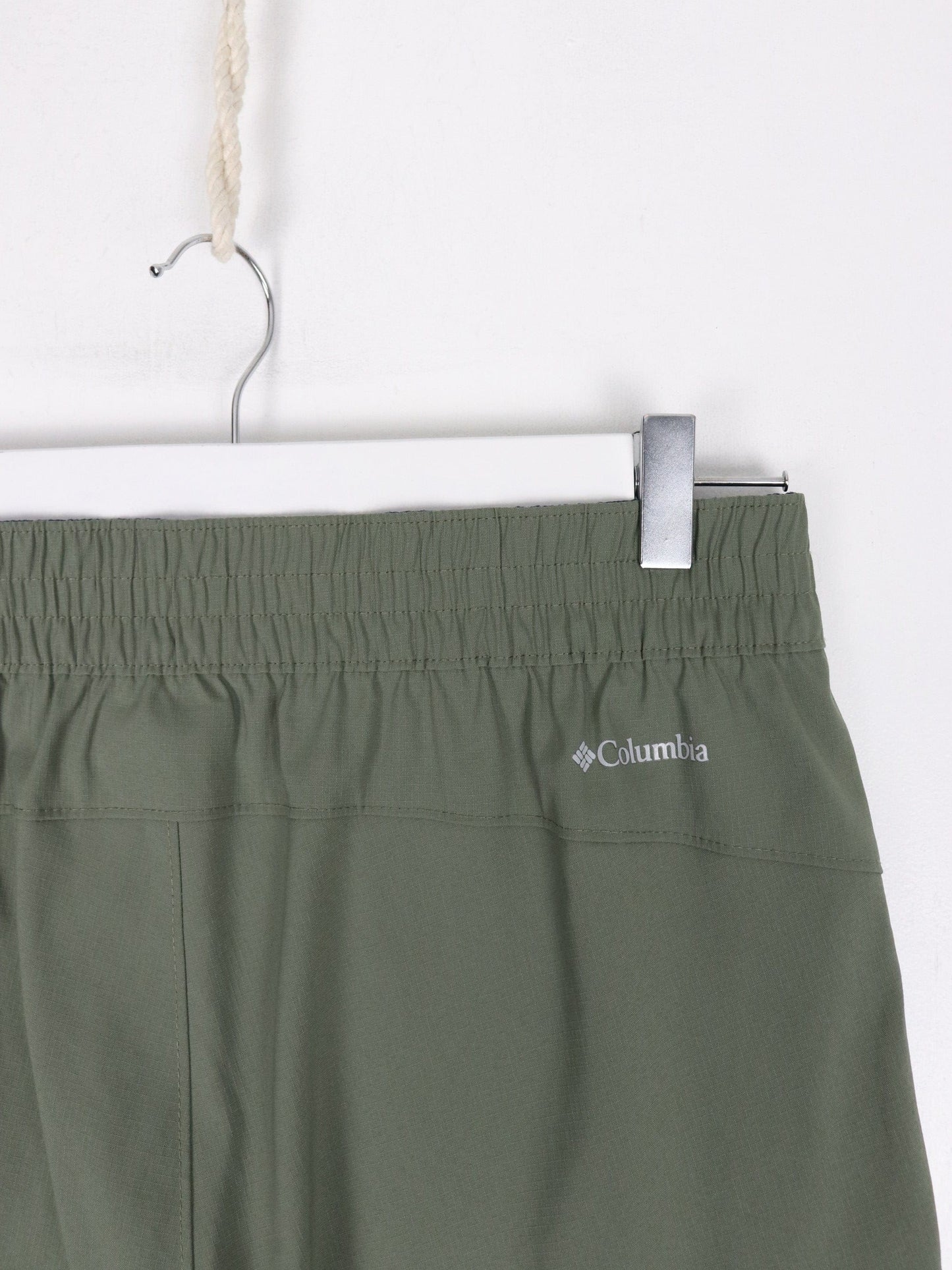 Columbia Shorts Columbia Shorts Mens Medium Green Hiking Outdoors