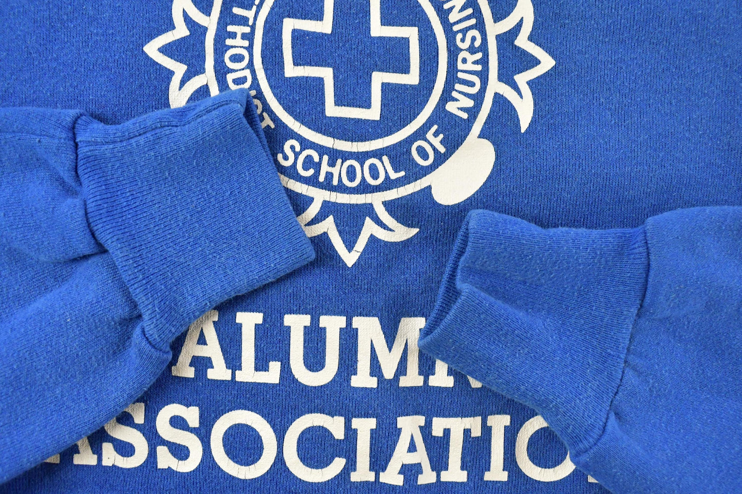 Vintage 1980s Iowa Methodist School of Nursing Crewneck Sweatshirt Men's Medium