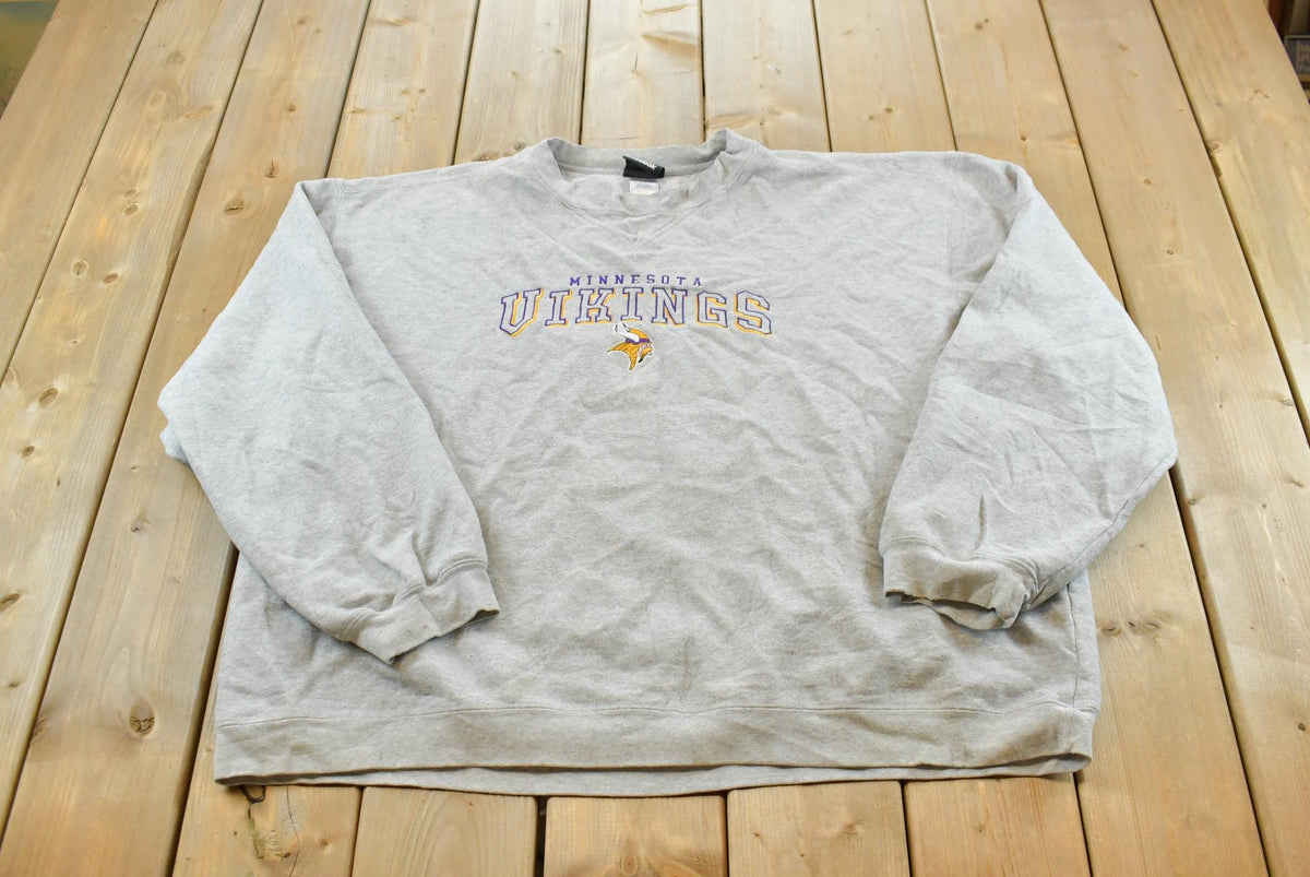 Vintage 2000s Reebok Minnesota Vikings Embroidered Crewneck Sweatshirt Men's 2XL / Y2K NFL Football / Sportswear / 00s Streetwear