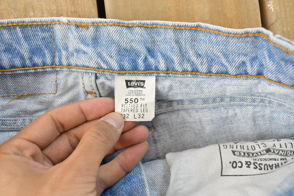 Vintage 1990s Levi's 550 Relaxed Tapered Denim Jeans Men's 30 x 30