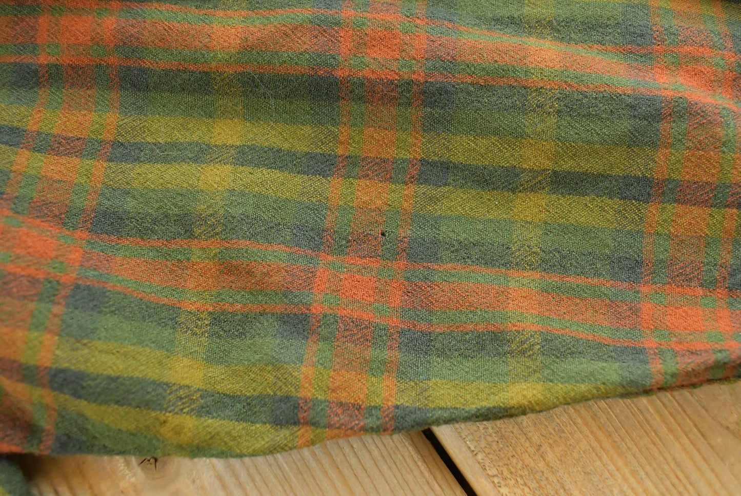 Vintage 1970s Sir Pendleton Wool Flannel Board Shirt Men's M / Loop Collar True Vintage / 70s Plaid Tartan / Made in USA