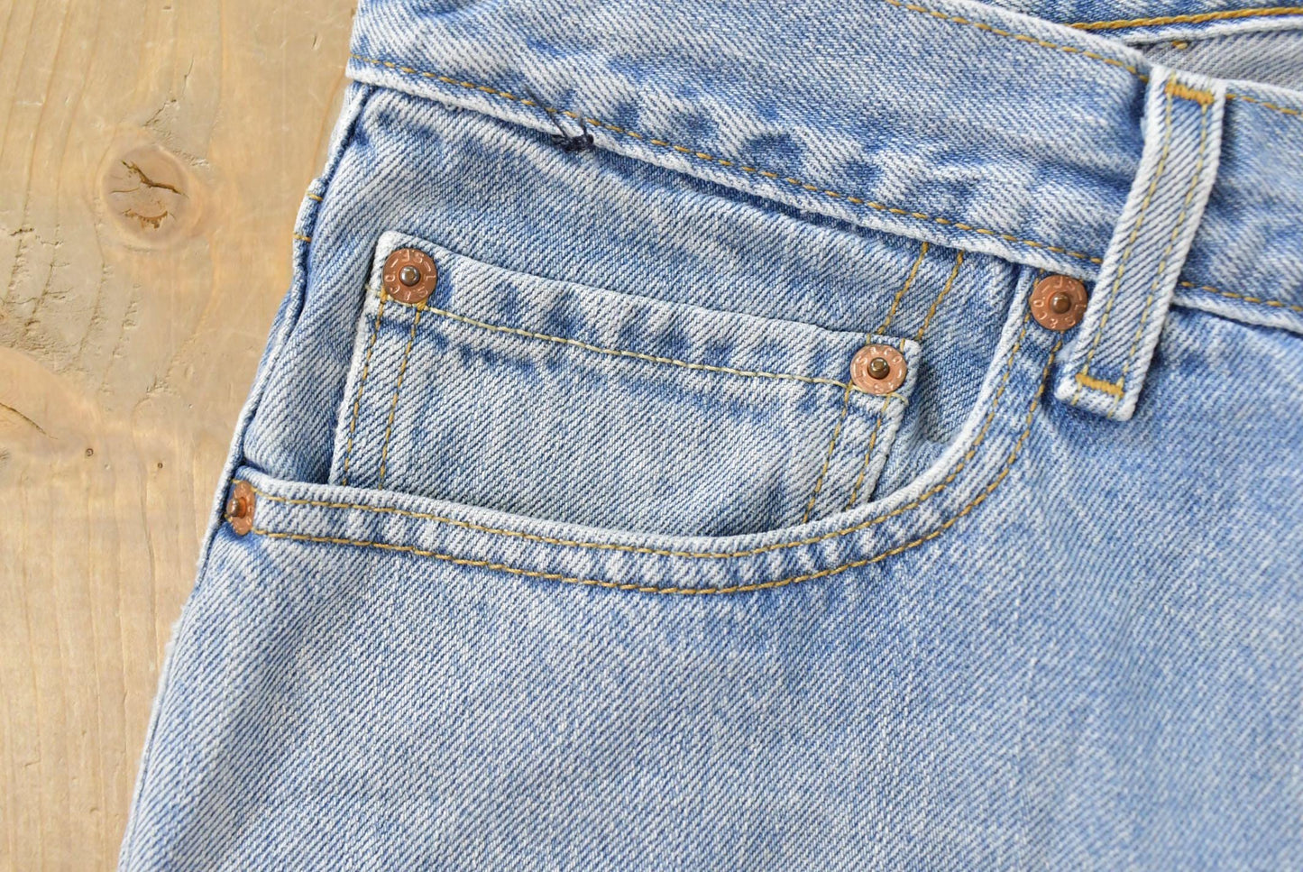 Vintage 2000s Levi's 505 Regular Fit Denim Jeans Men's 33 x 28.5