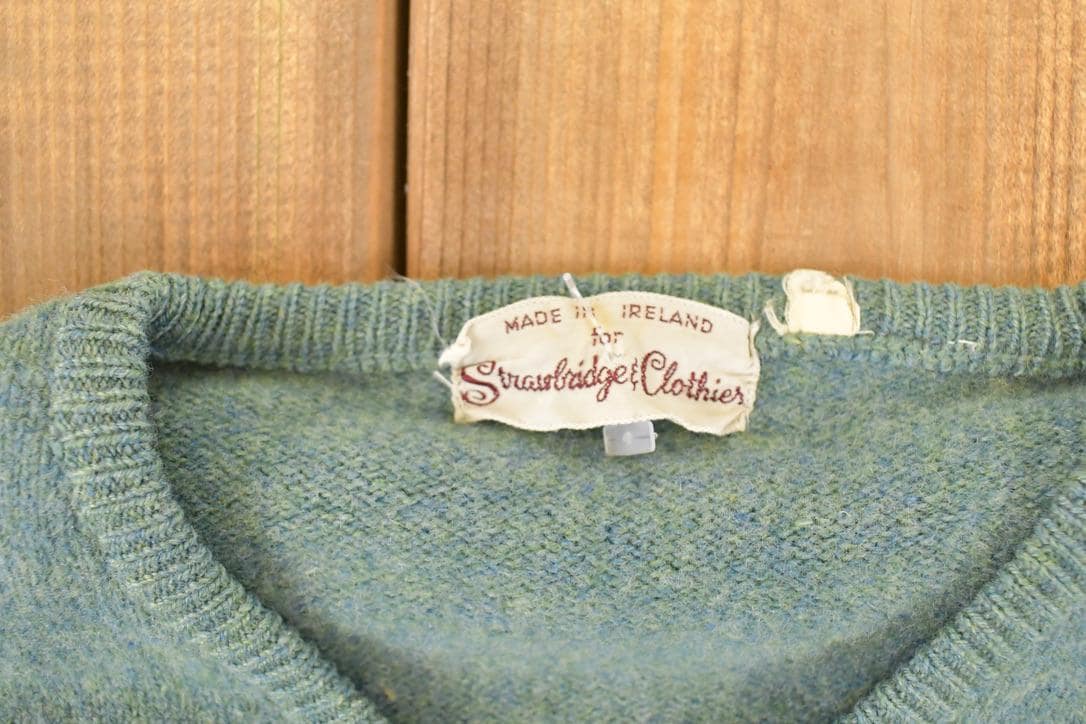 Vintage 1970s Strawbridge Clothiers Wool Knit V Neck Sweater Men's M