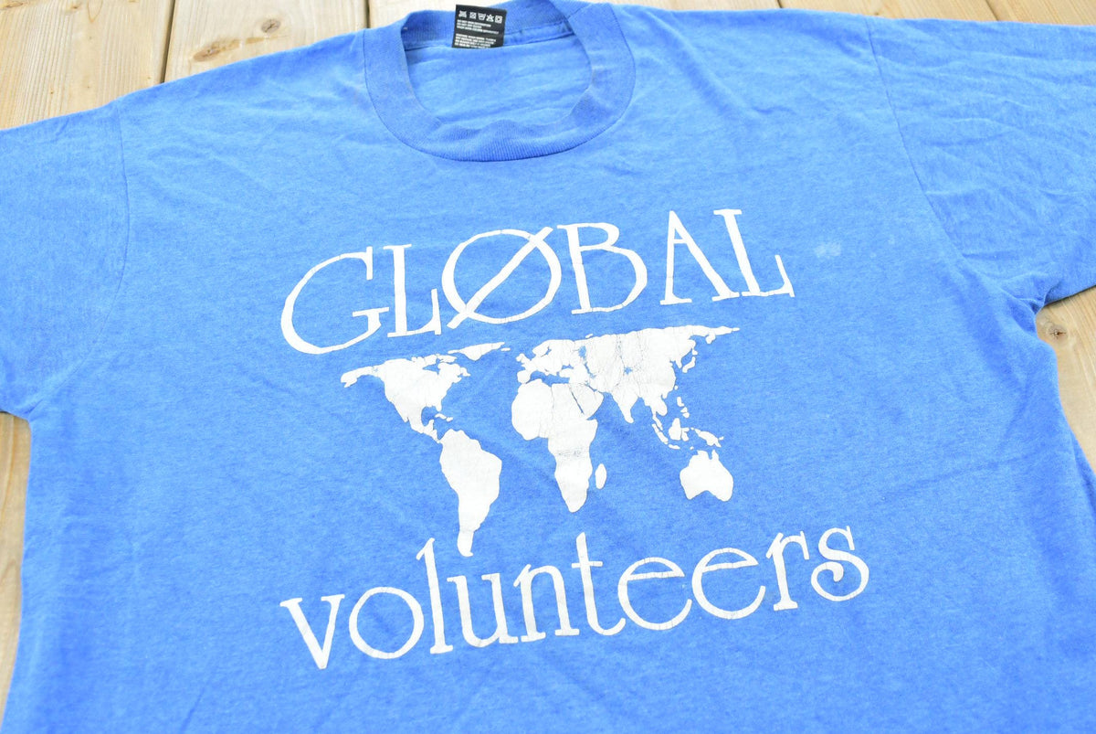 Vintage 1990s Global Volunteers T-Shirt Men's L