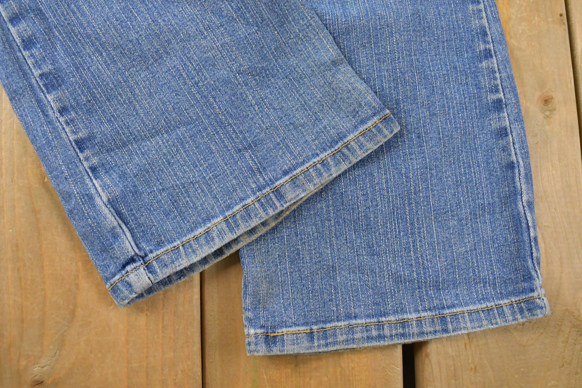 Vintage 2000s Levi's 518 Super Low Rise Bootcut Fit Denim Jeans Women's 31 x 28