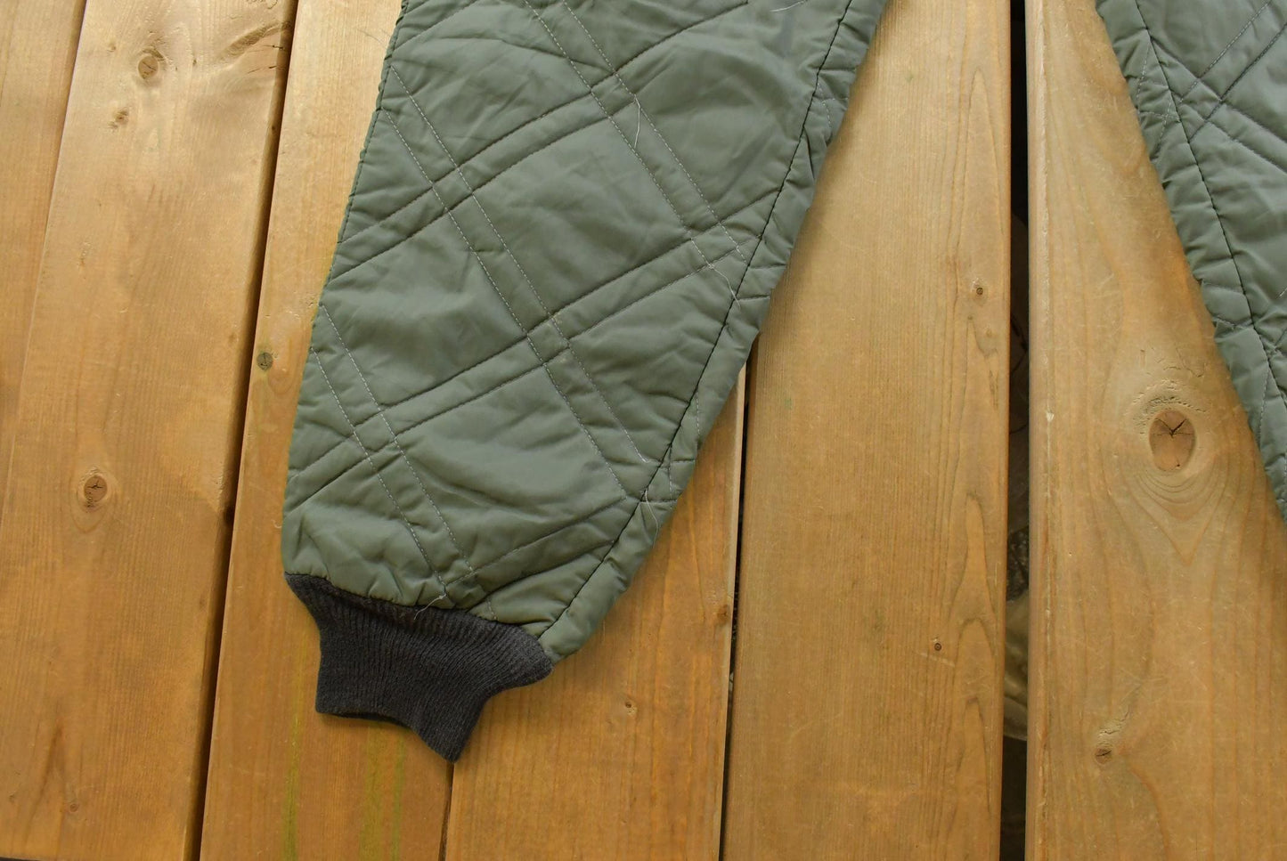 Vintage 1980s Quilted Green Military Liner Puffer Pants Men's XS