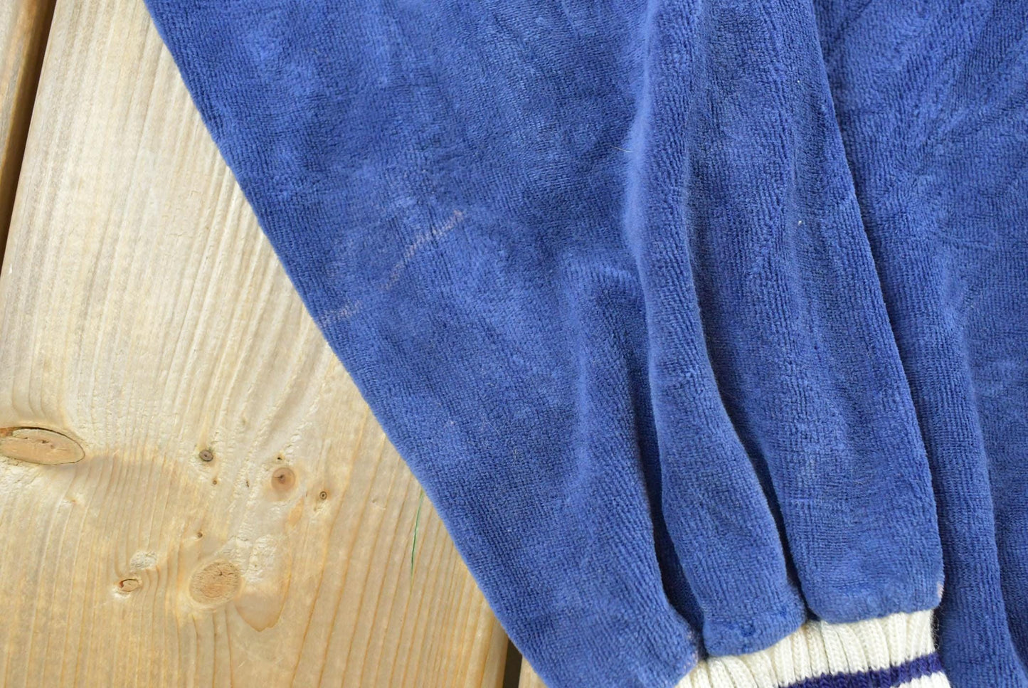 Vintage 1980s Majestic Collared Velour Sweater Men's S