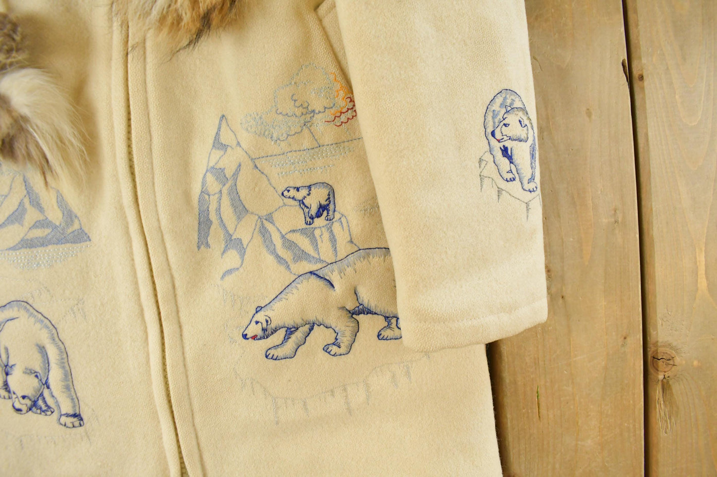 Vintage 1990s Northern Sun Fur Hood Polar Bear Art Wool Jacket Women's M