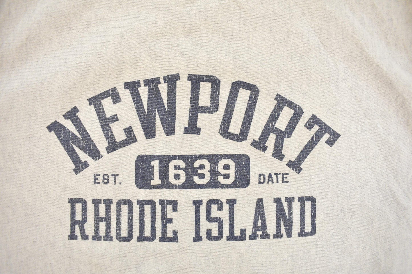 Vintage Y2K Champion Reverse Weave Newport Rhode Island Travel Crewneck Sweatshirt Men's M