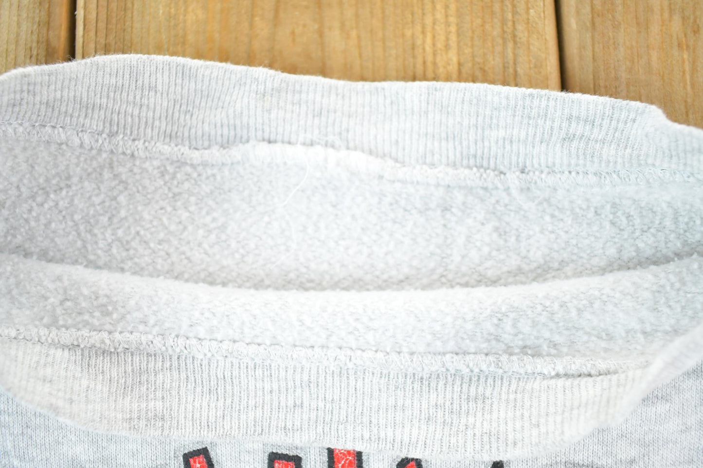 Vintage 1990s Taz Bah Humbug Looney Tunes Crewneck Mens XL