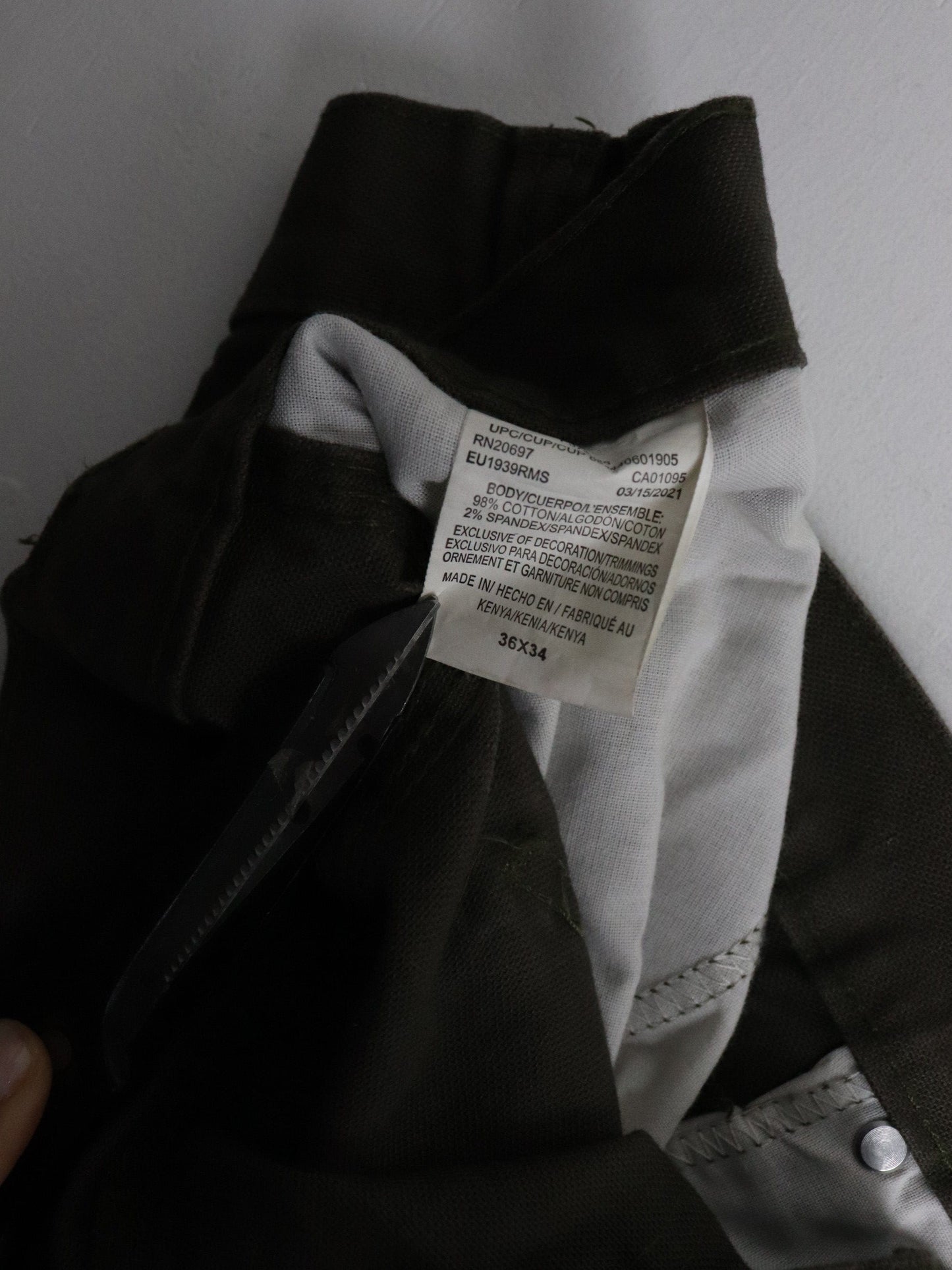 Dickies Pants Fits Mens 37 x 34 Green Work Wear from propervintagecanada