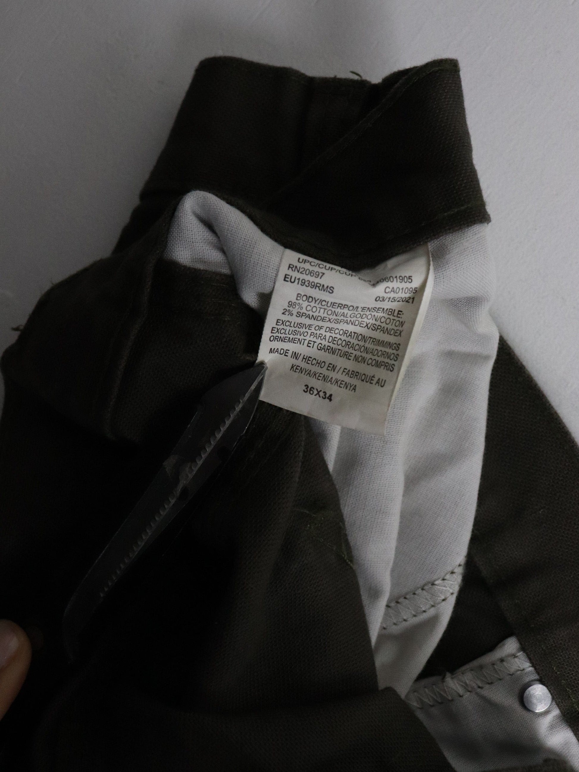 Dickies Pants Fits Mens 37 x 34 Green Work Wear from propervintagecanada