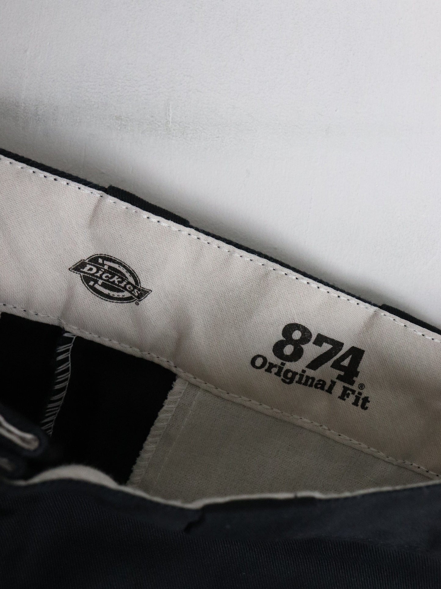 Dickies Pants Mens 30 x 32 Black 874 Chino from propervintagecanada
