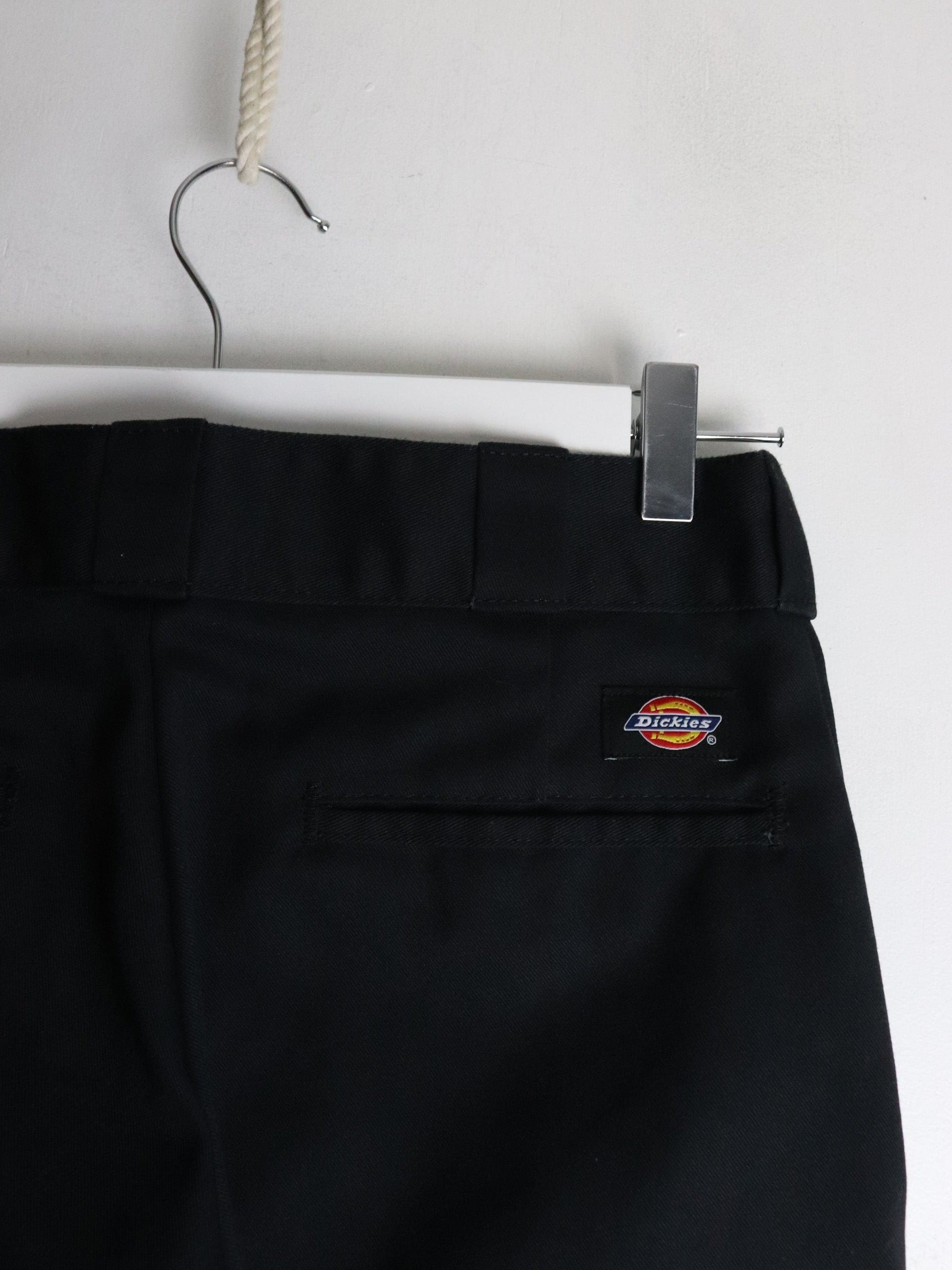 Dickies Pants Mens 30 x 32 Black 874 Chino from propervintagecanada