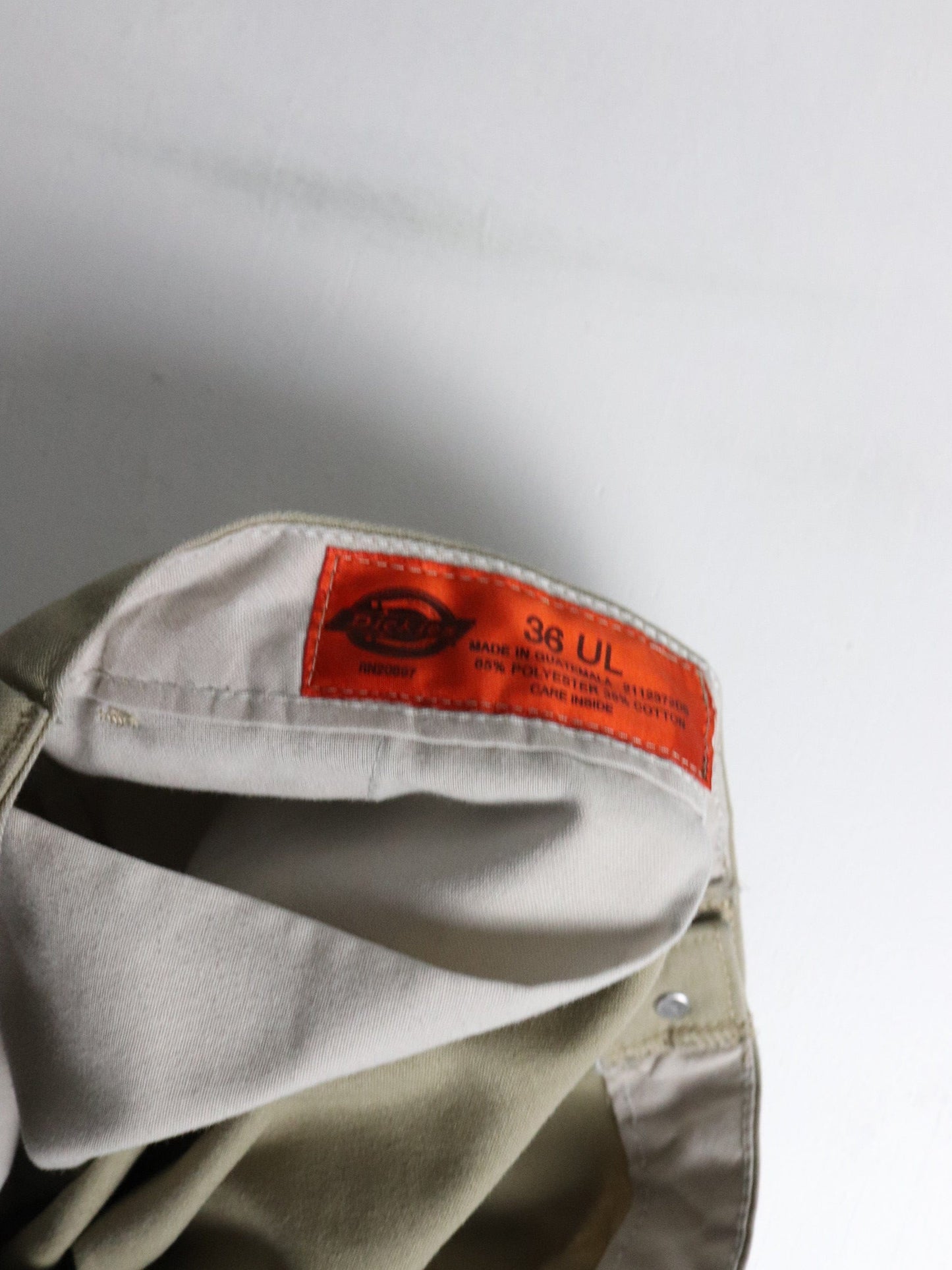 Dickies Pants Mens 36 x 32 Beige Chino from propervintagecanada