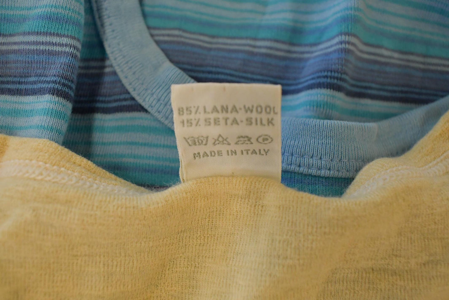 Vintage 1990s Fraly Wool Silk Blank Beige T Shirt Women's M