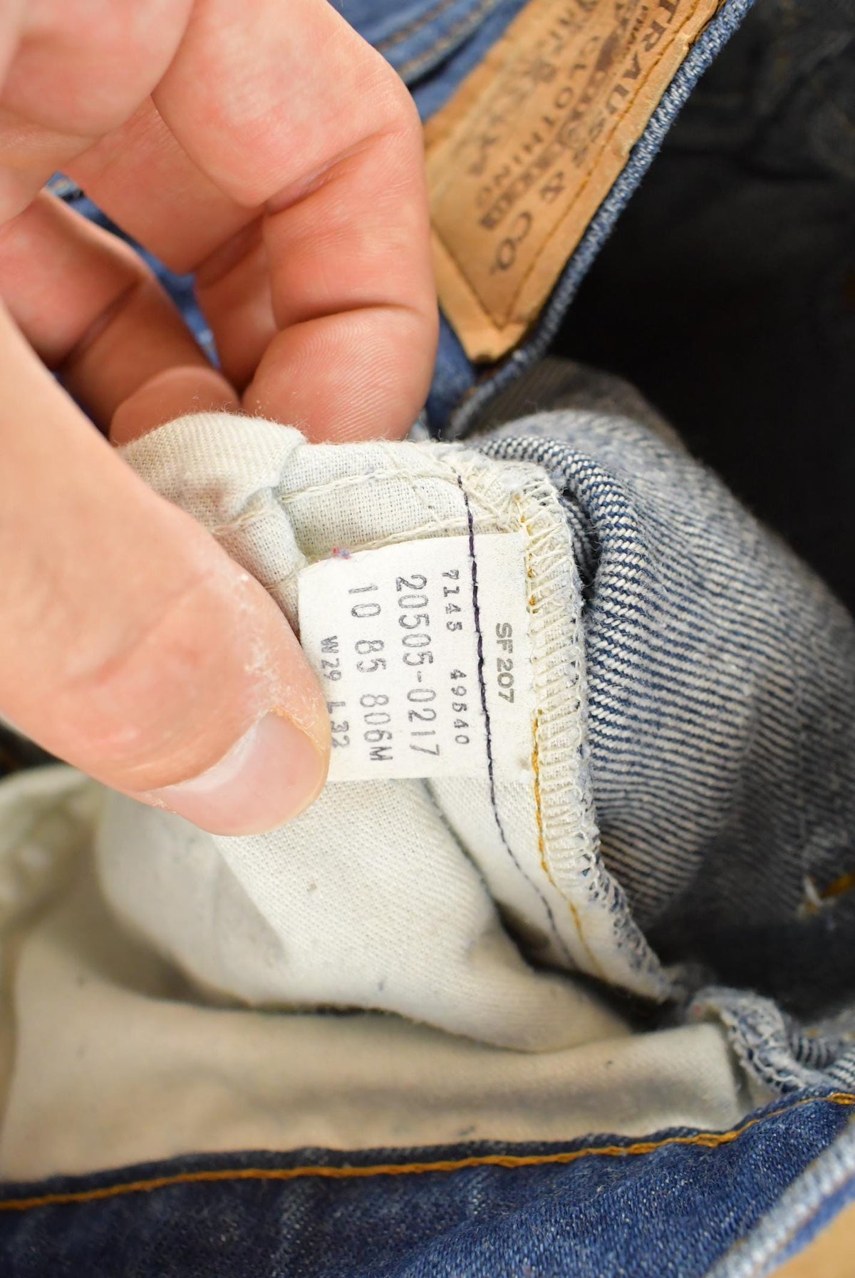 Vintage 1980s Faded Levi's Orange Tab 505 Regular Straight Fit Denim Blue Jeans Men's 28 x 32