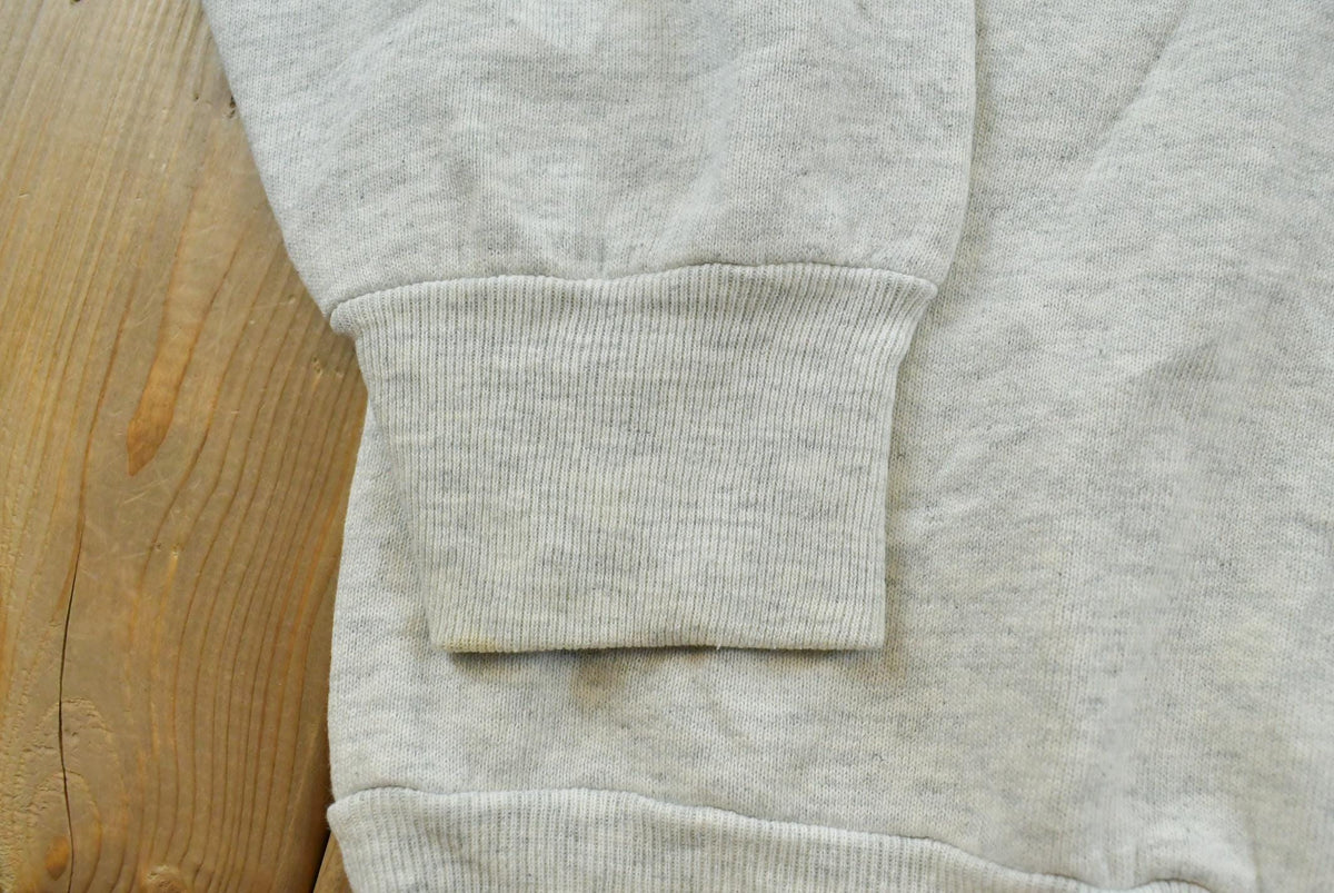 Vintage 1990s Embroidered Teddy Bear Love Raglan Crewneck Sweatshirt Men's S