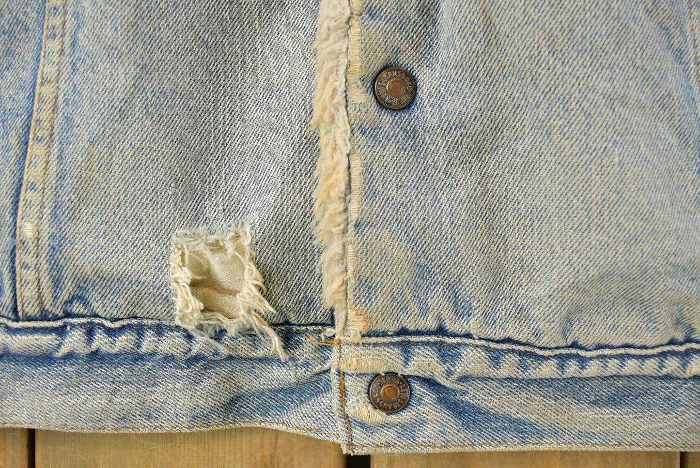 Vintage 1980s Levi's Sherpa Lined Denim Jean Jacket Men's Large