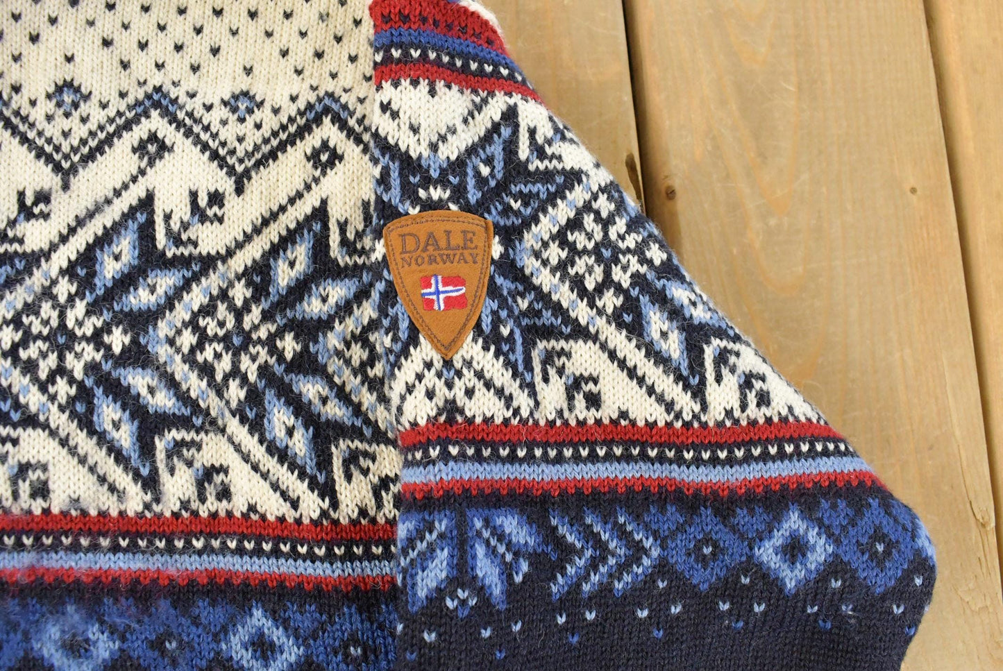 Vintage 2000s Dale Of Norway Wool Knit Abstract Pattern Sweater Men's XL