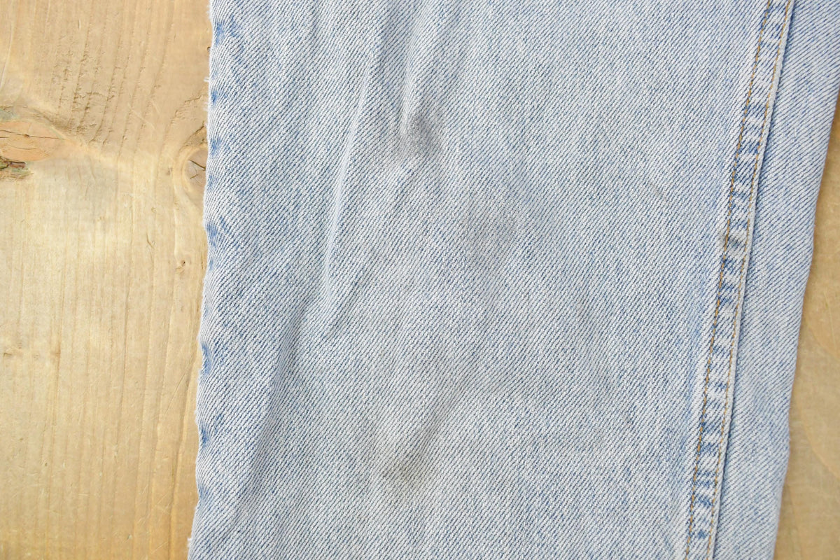 Vintage 1990s Levi's 550 Relaxed Tapered Denim Jeans Women's 27 x 28